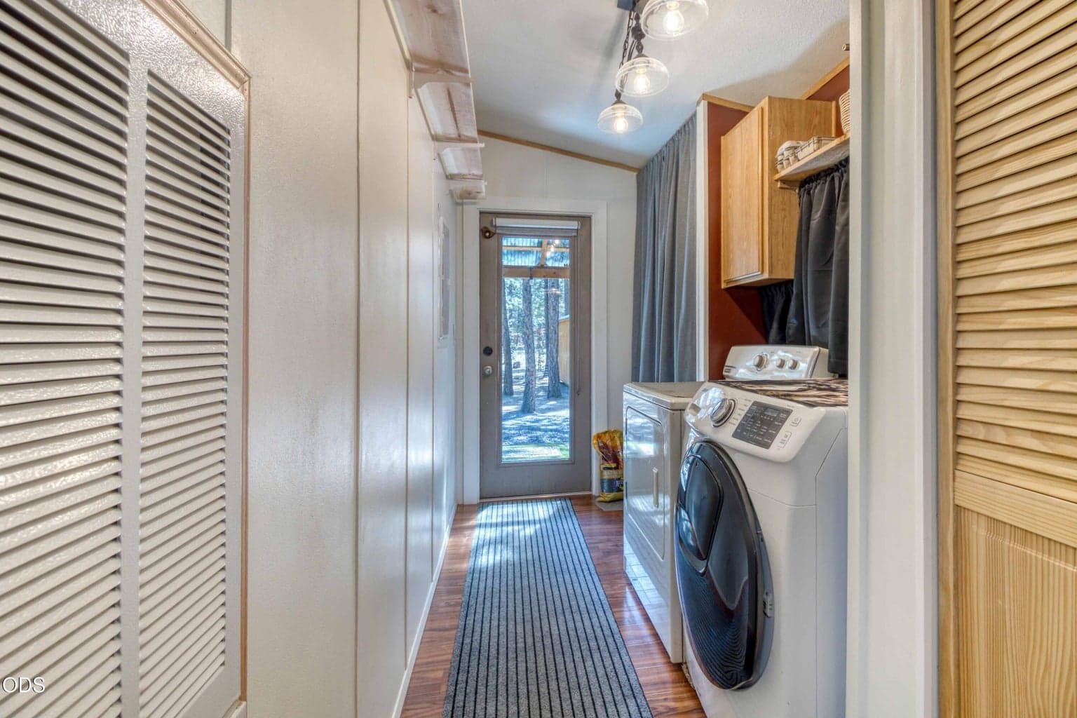 Laundry/mud room