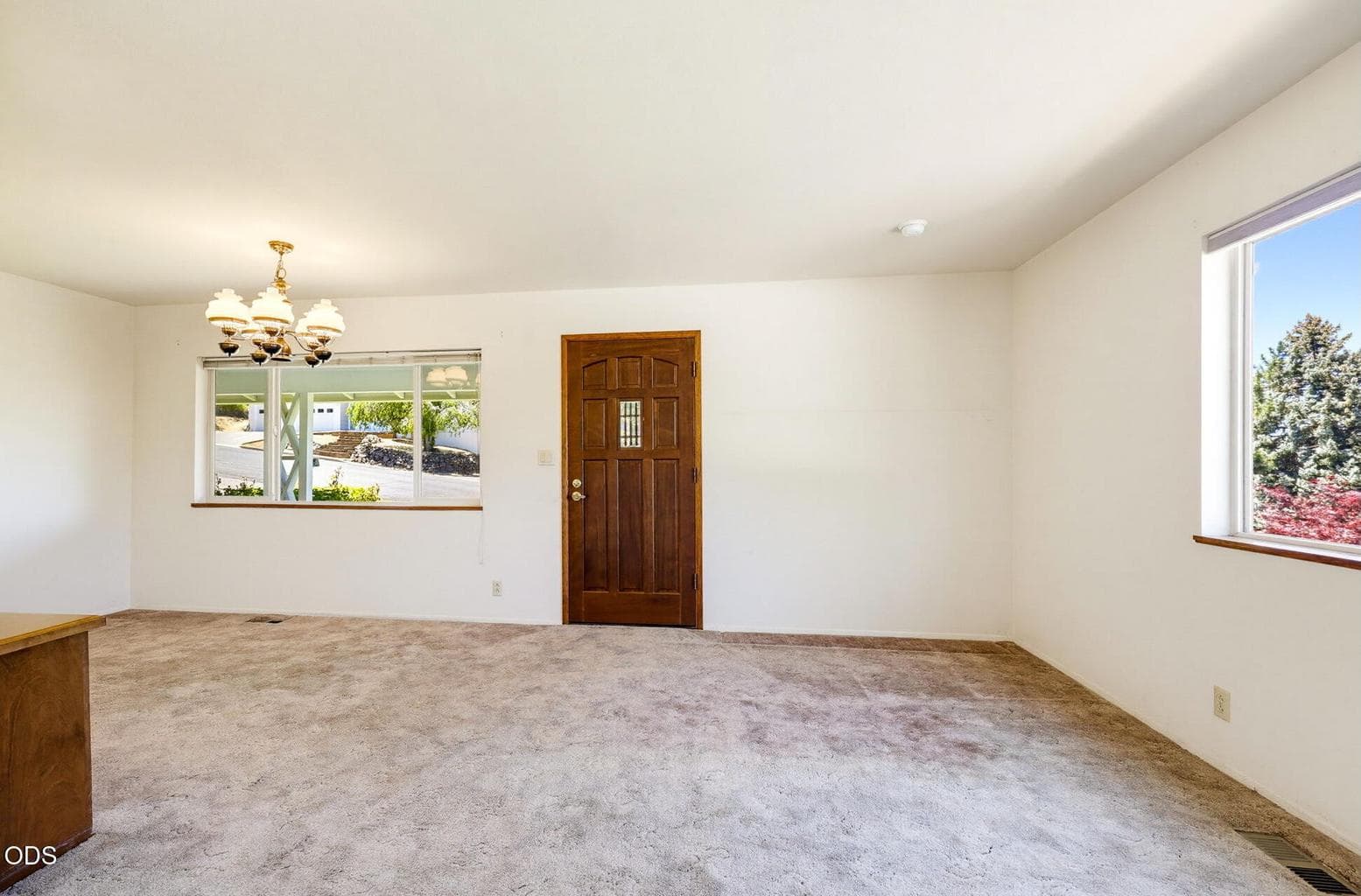Photo of 1150 Hillview 5 of 23
