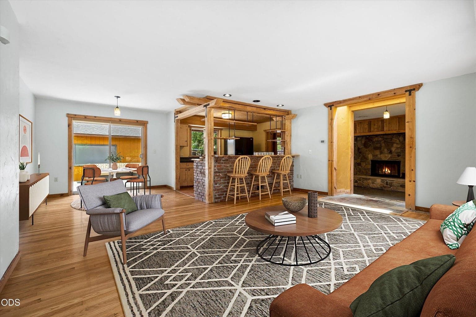Spacious Living Room.