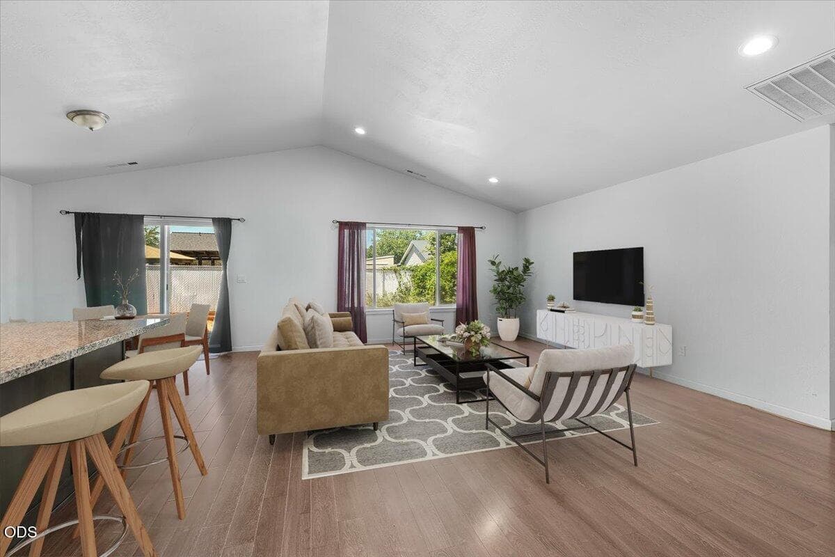 Photo of 7843 Cadence Lane 2 of 18