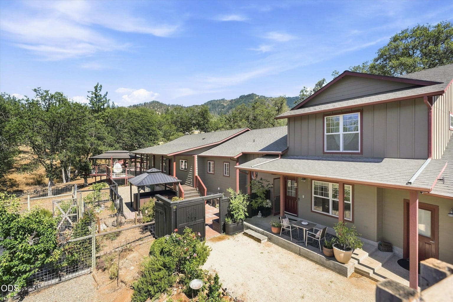 Photo of 101 Rocky Knoll 4 of 55