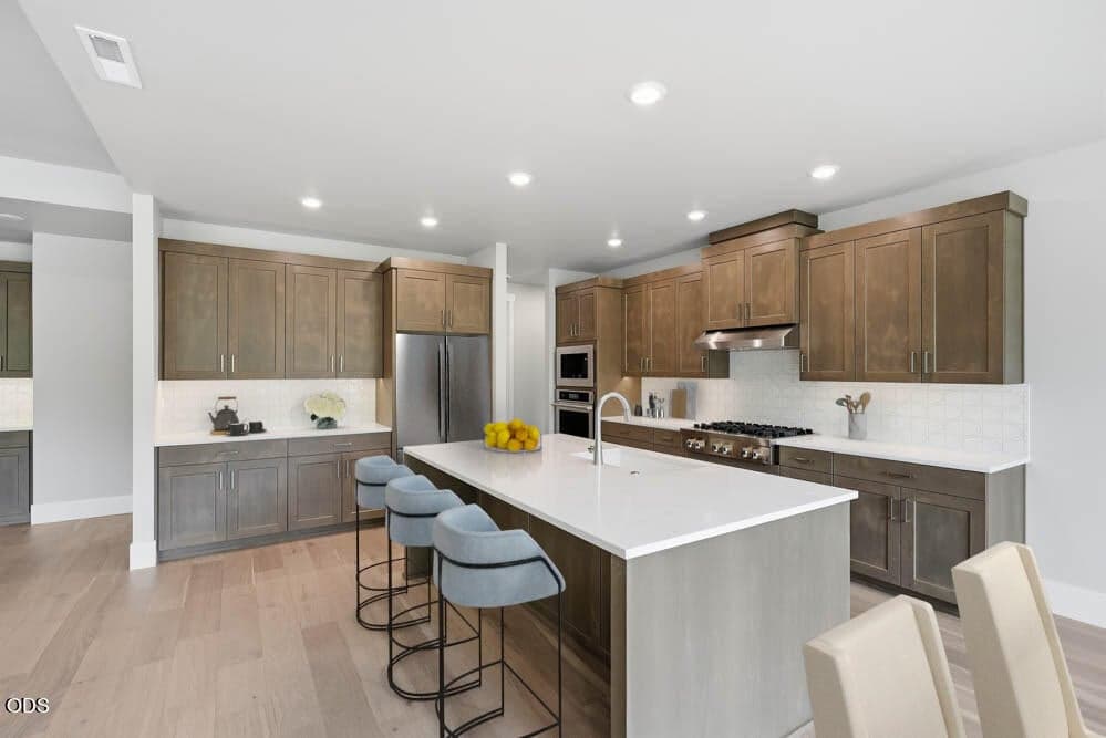 Photo of 1331 Ochoa Drive 4 of 12