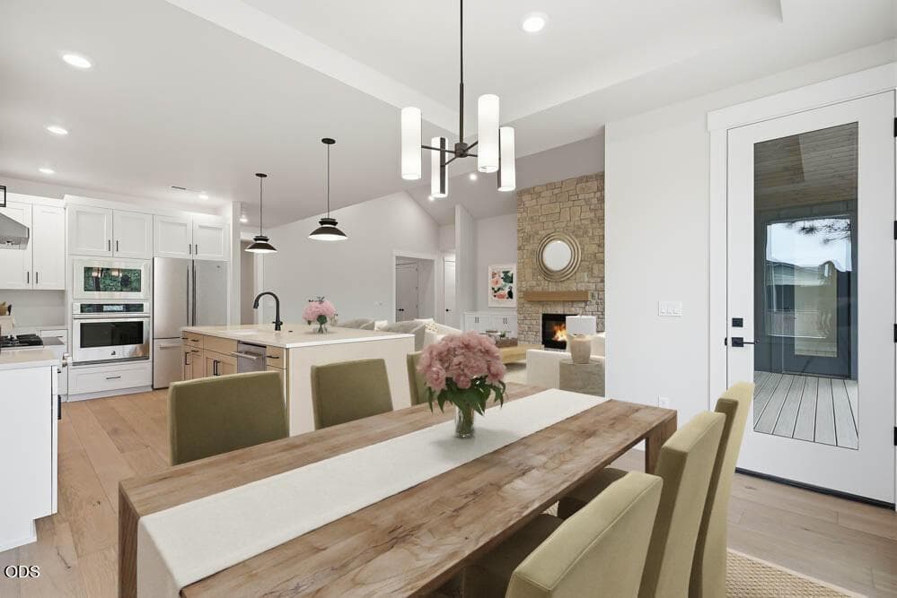 Photo of 1337 Ochoa Drive 3 of 12