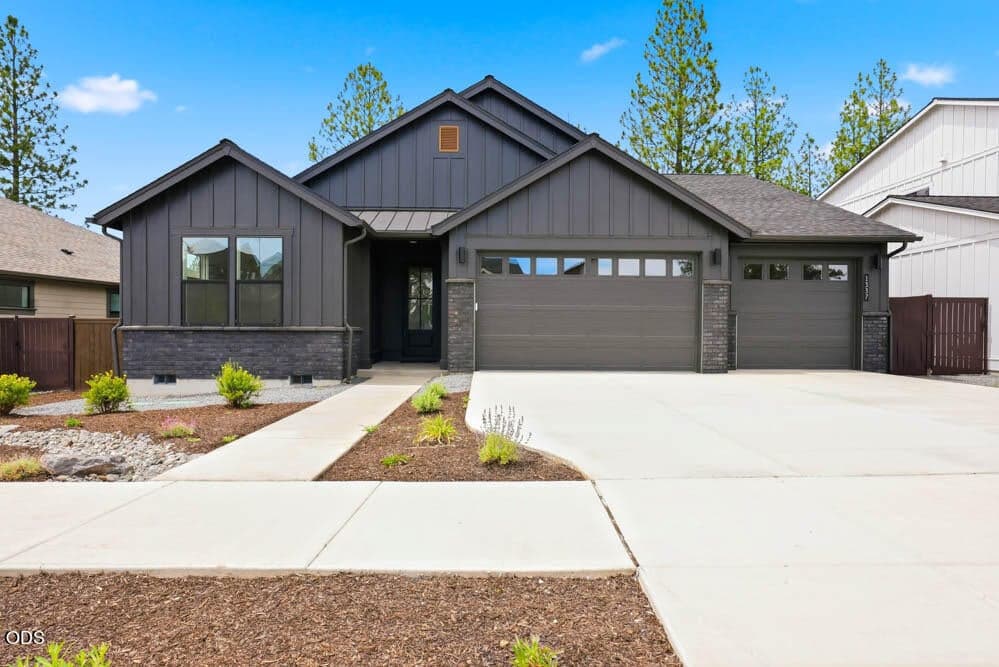 Photo of 1337 Ochoa Drive 1 of 12