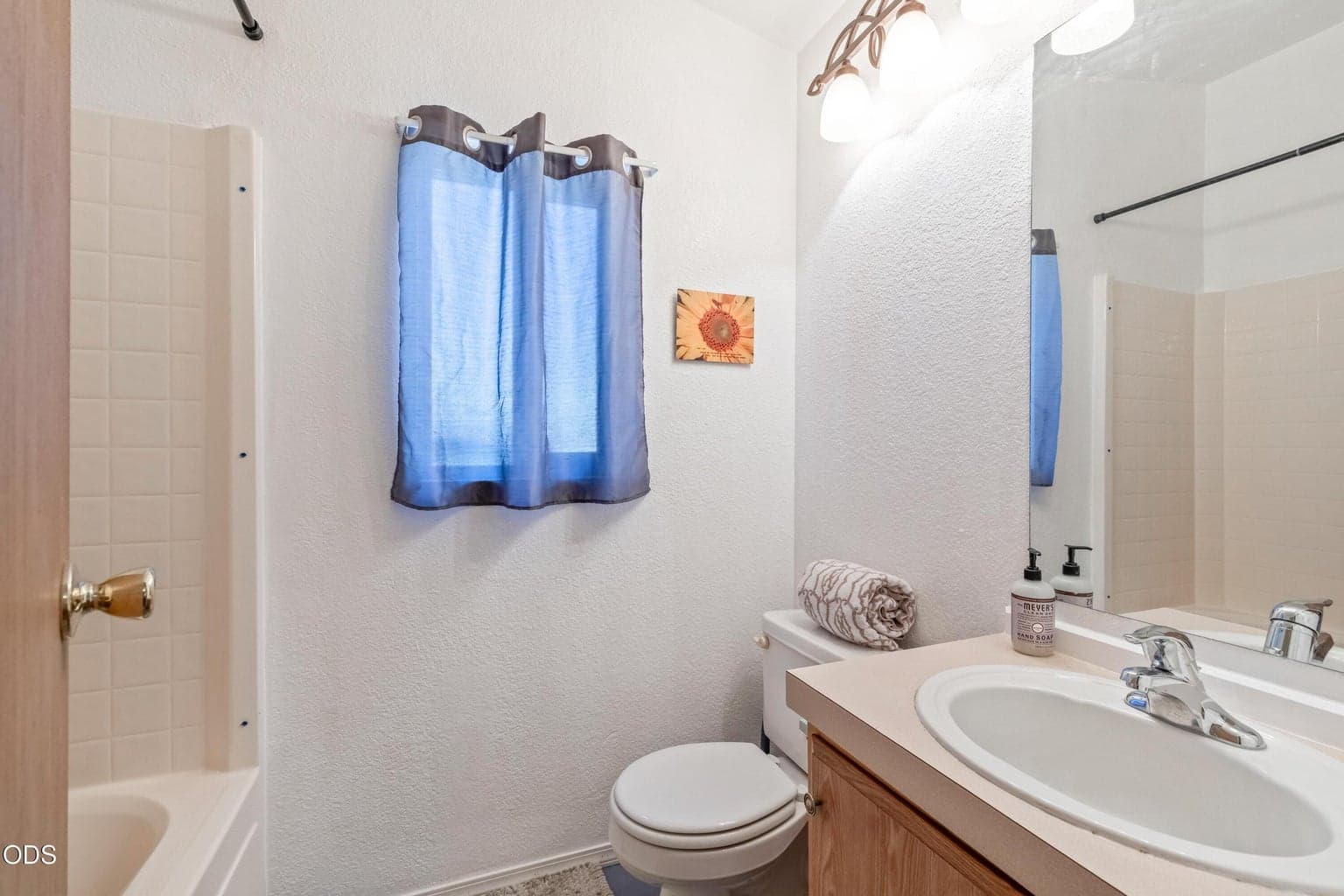 Photo of 172 SE Tracie Street 13 of 37