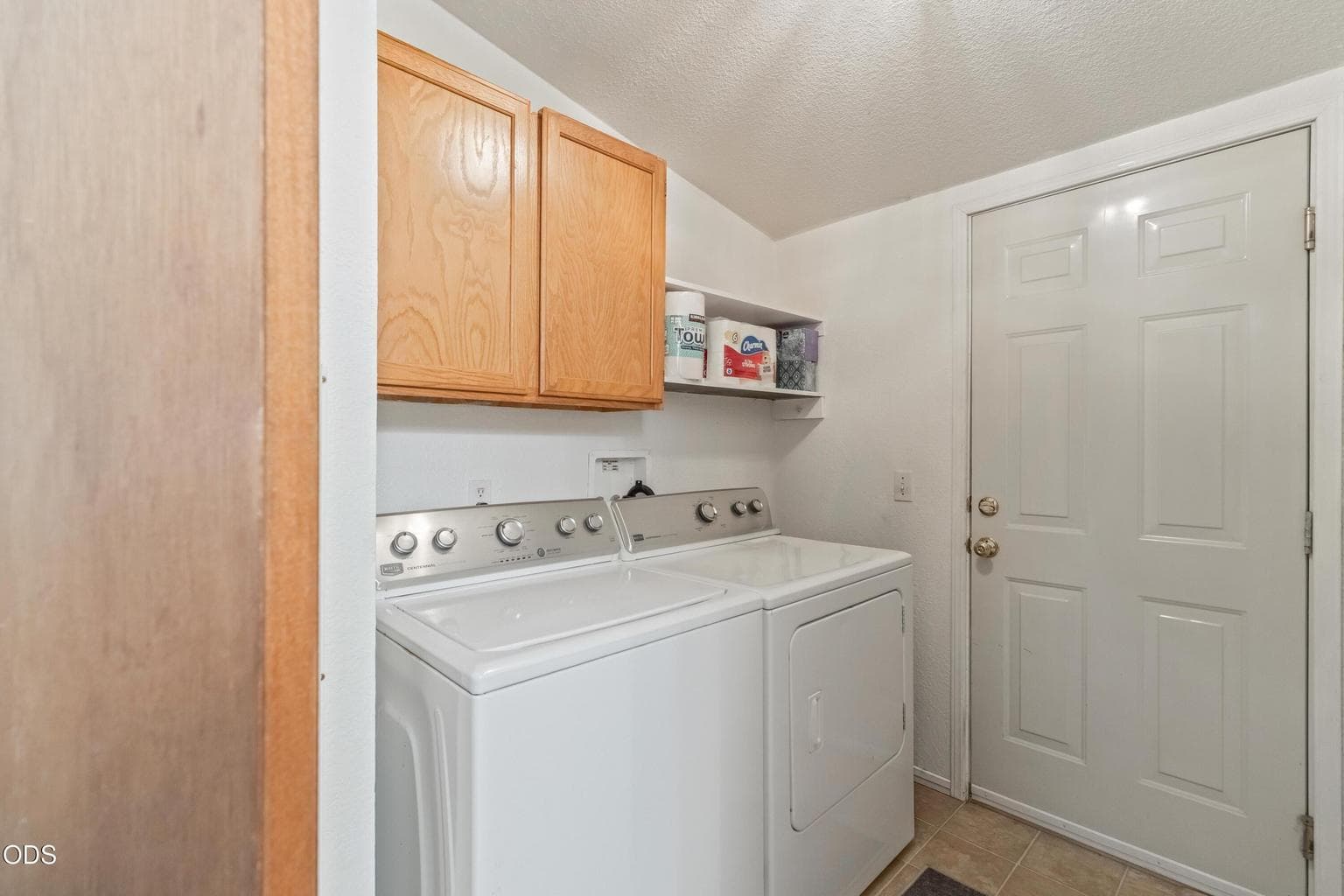 Photo of 172 SE Tracie Street 21 of 37