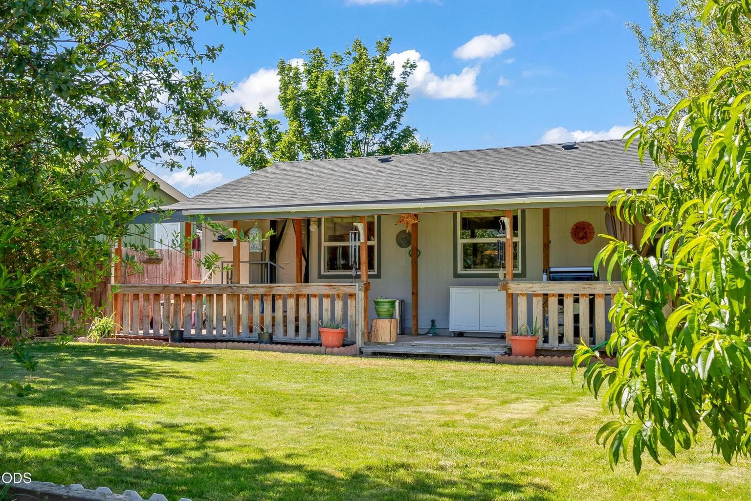 Photo of 172 SE Tracie Street 25 of 37