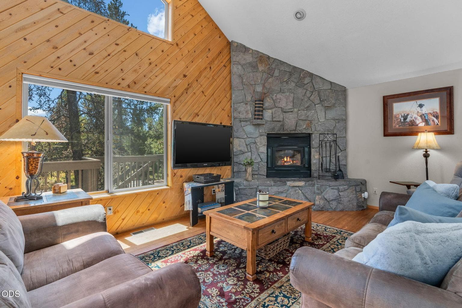 Photo of 18117 Belknap Lane 6 of 41