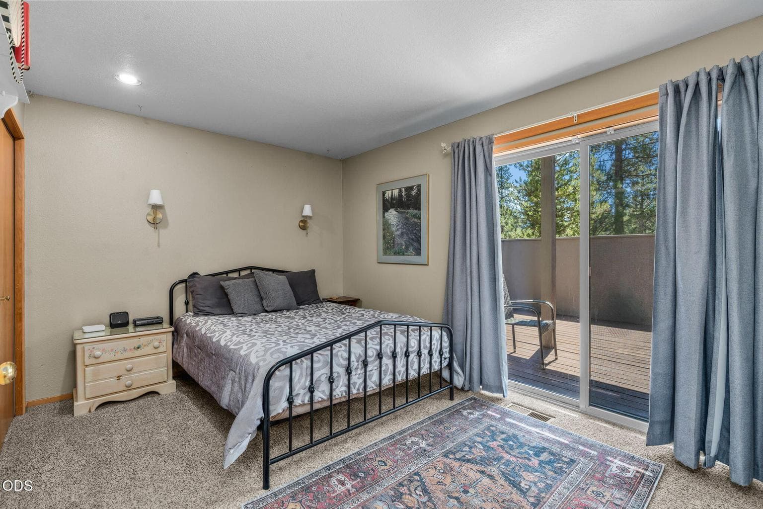 Photo of 18117 Belknap Lane 19 of 41