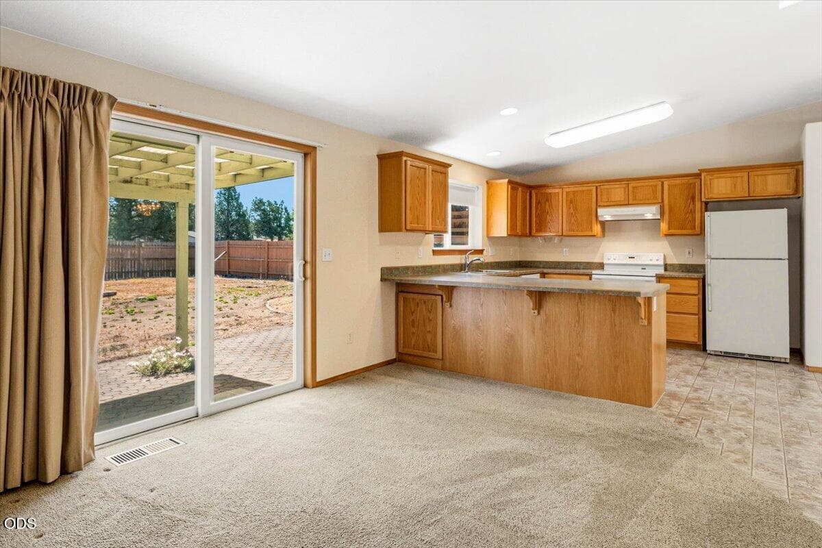 Photo of 6565 NW Homestead Way 19 of 50