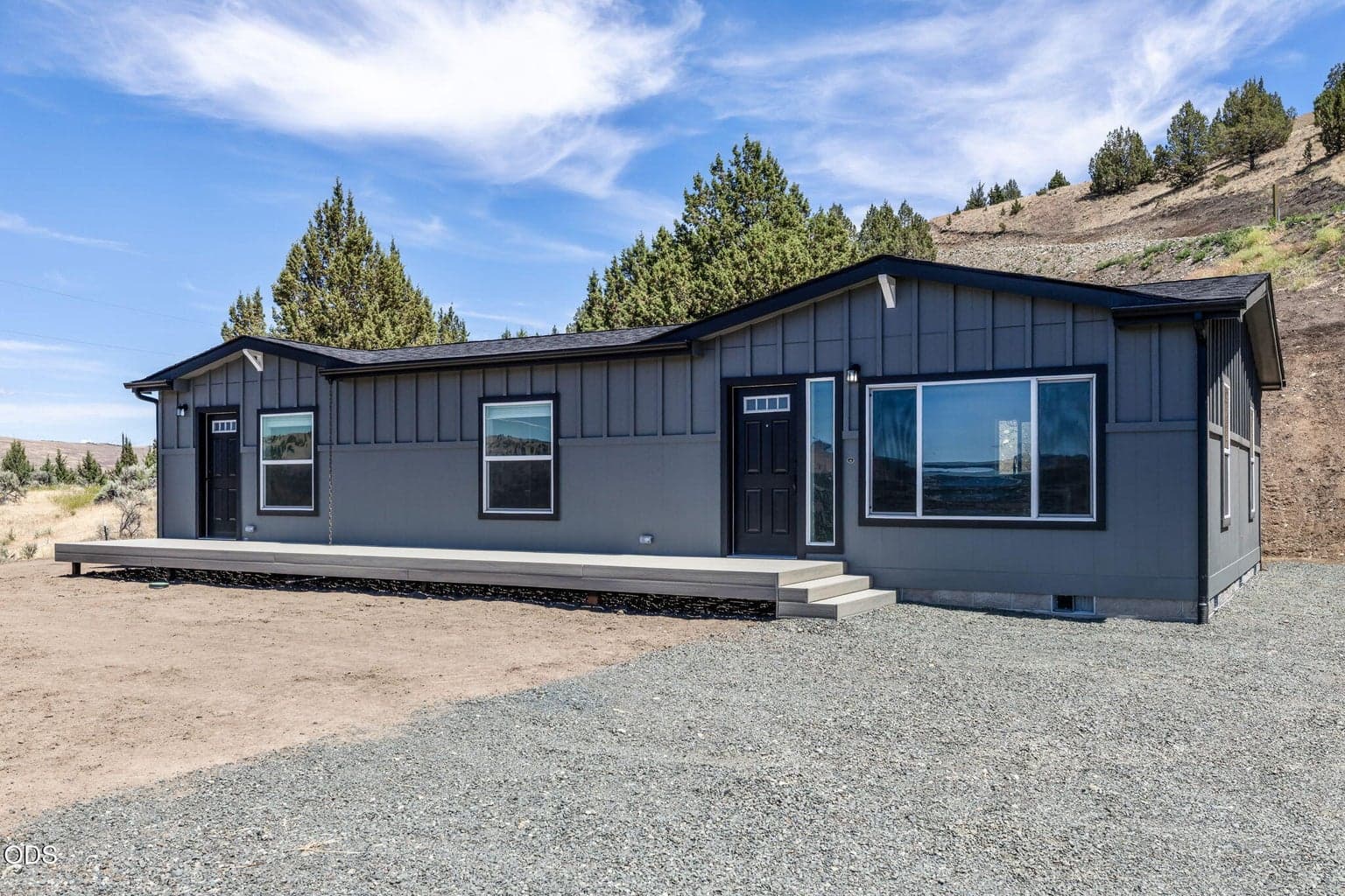 Photo of 92715 Hidden Hills 1 of 37