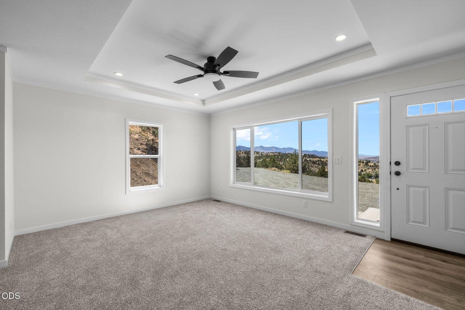 Photo of 92715 Hidden Hills 5 of 37