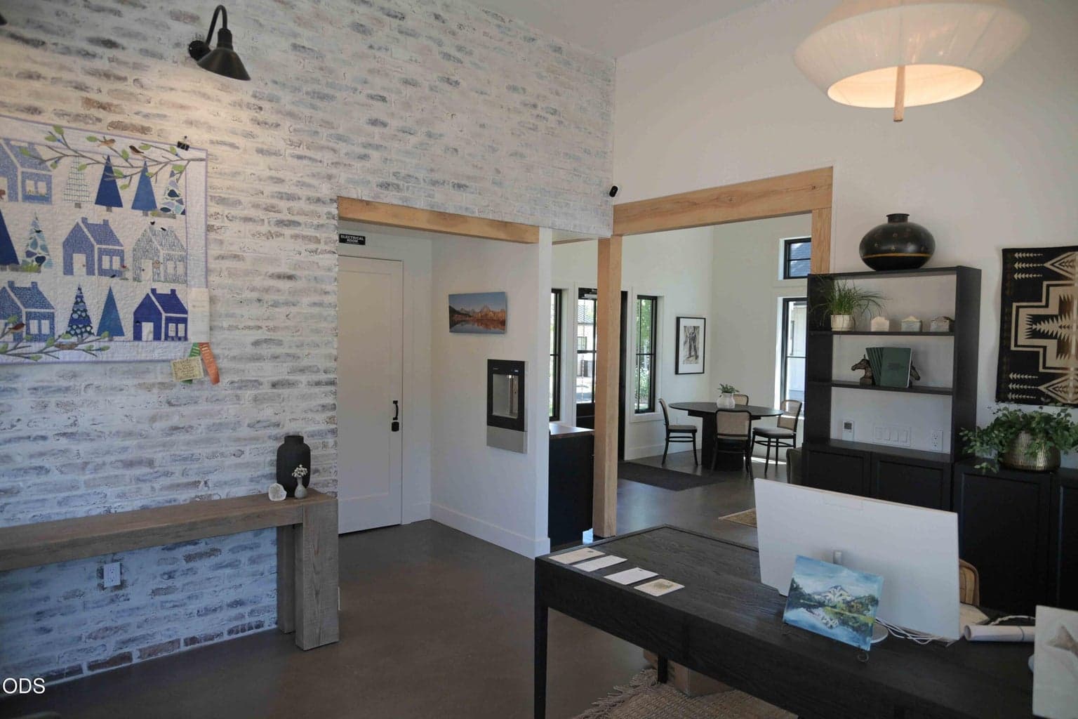 Photo of 560 Main Avenue 4 of 50