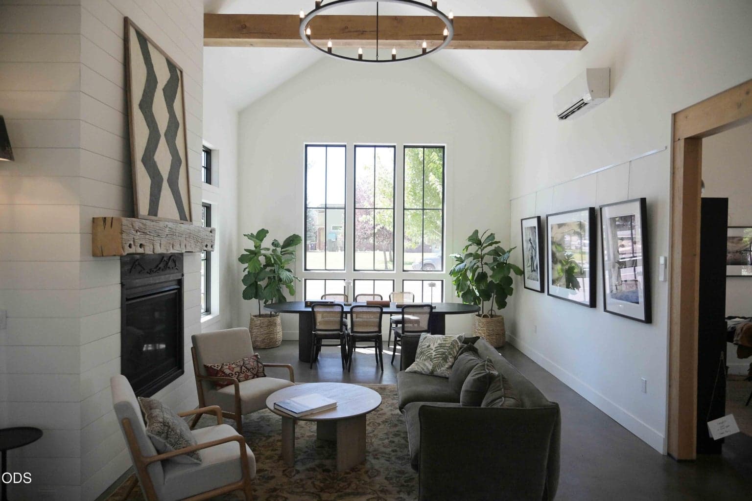 Photo of 560 Main Avenue 5 of 50