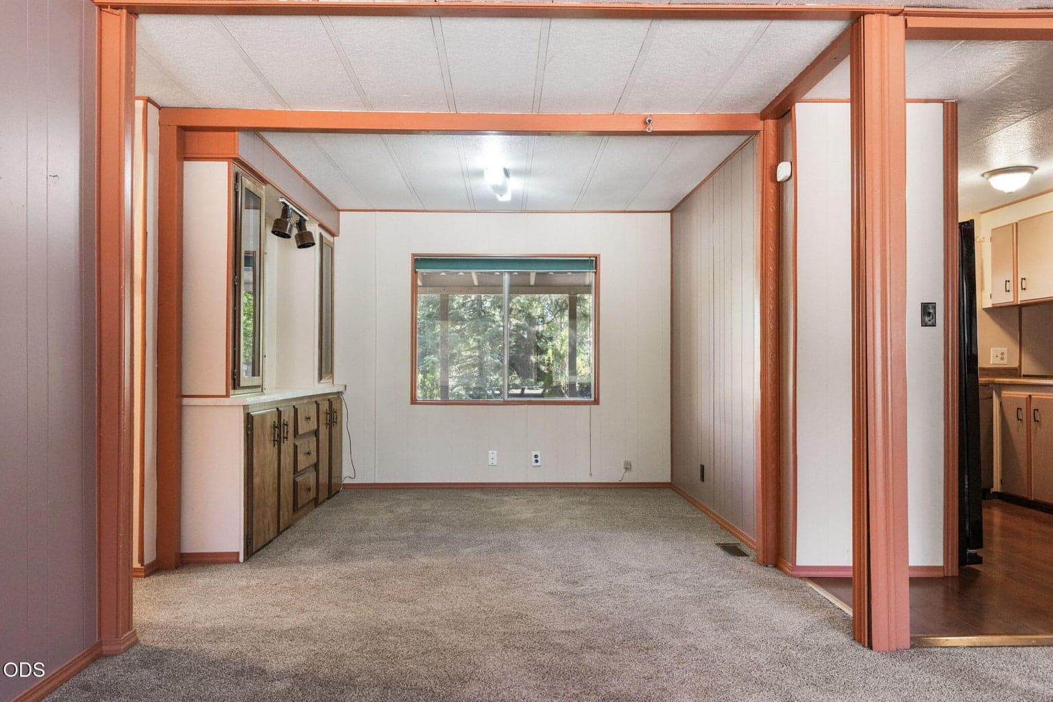 Photo of 61111 Chuckanut Drive 8 of 27