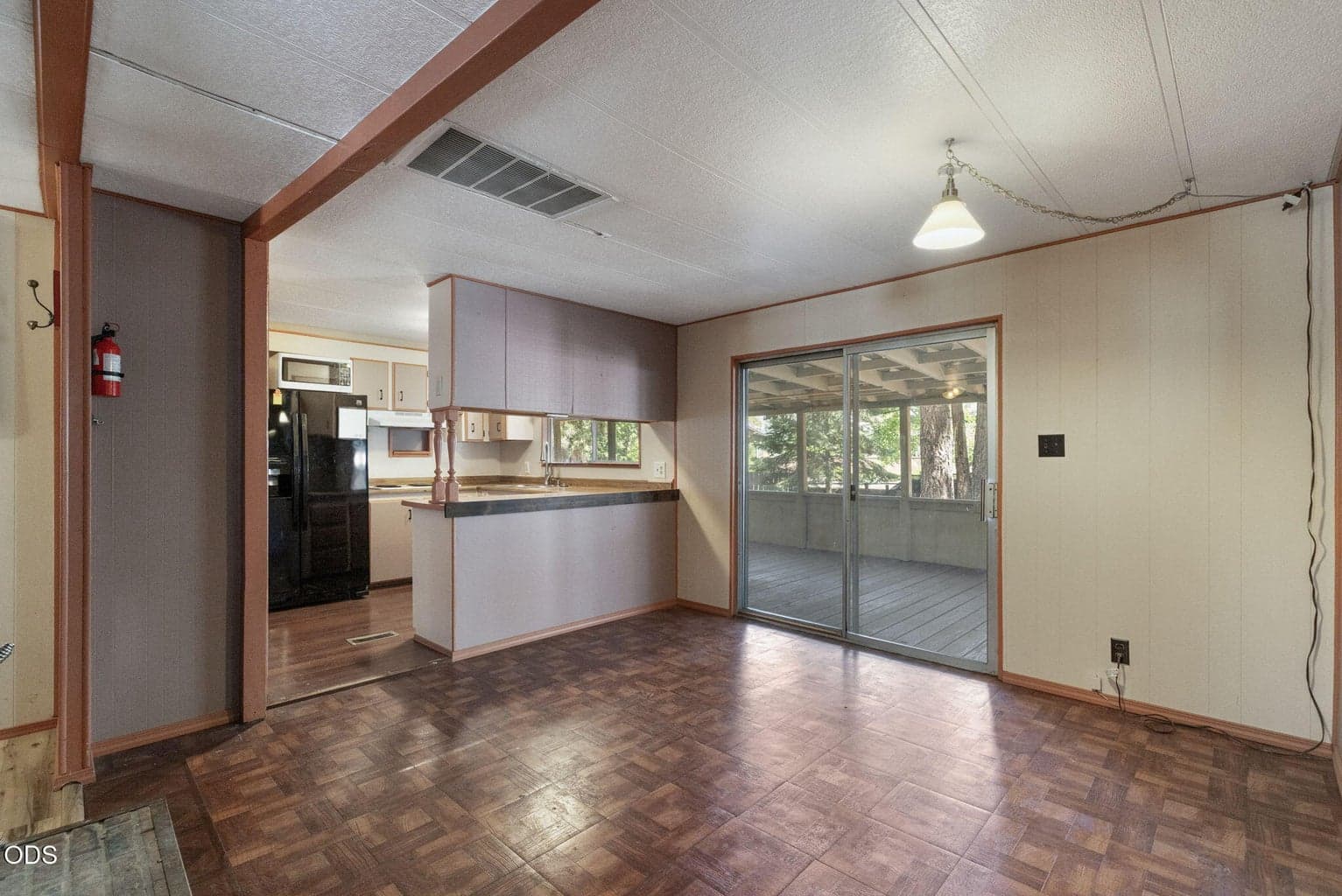 Photo of 61111 Chuckanut Drive 10 of 27