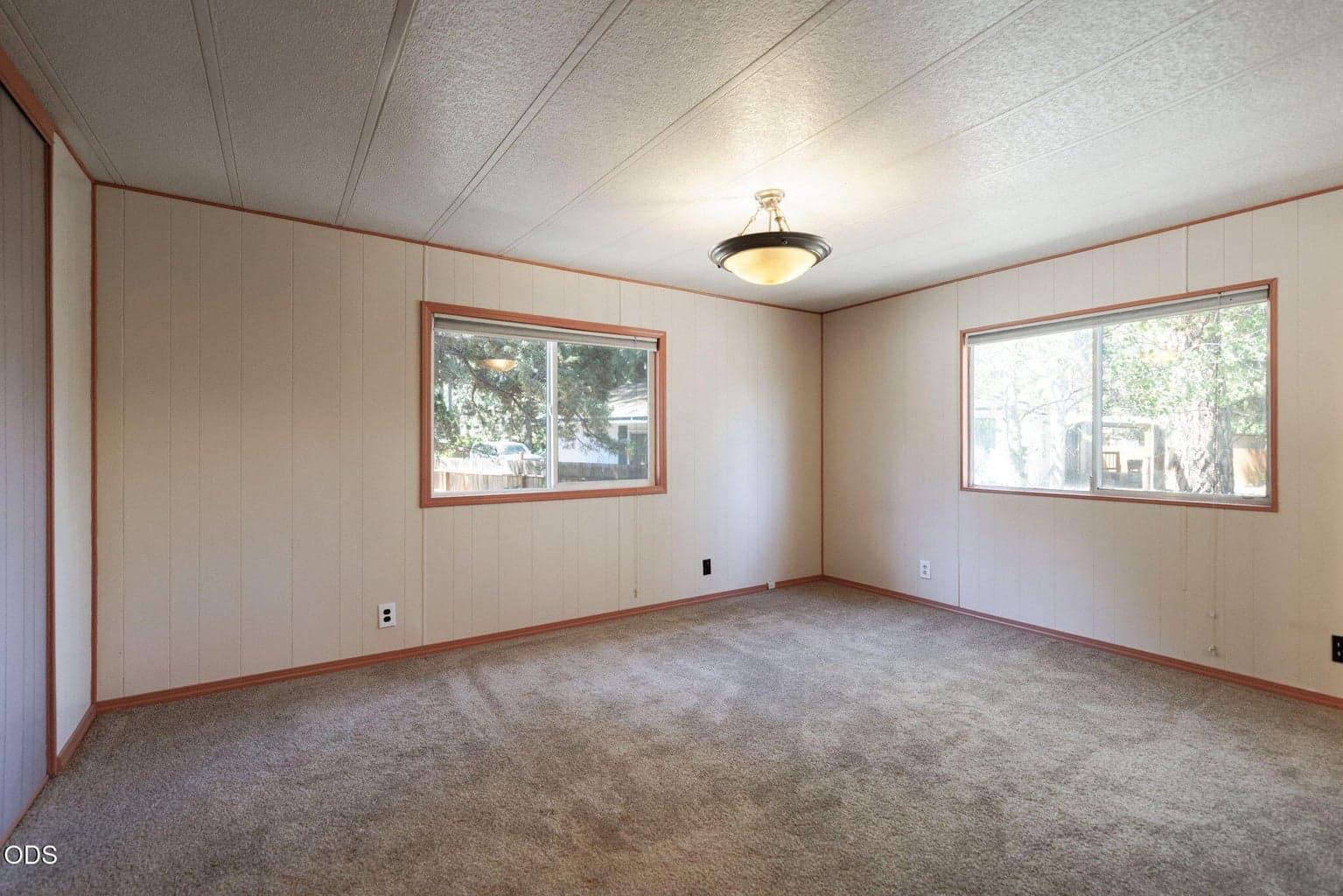 Photo of 61111 Chuckanut Drive 17 of 27