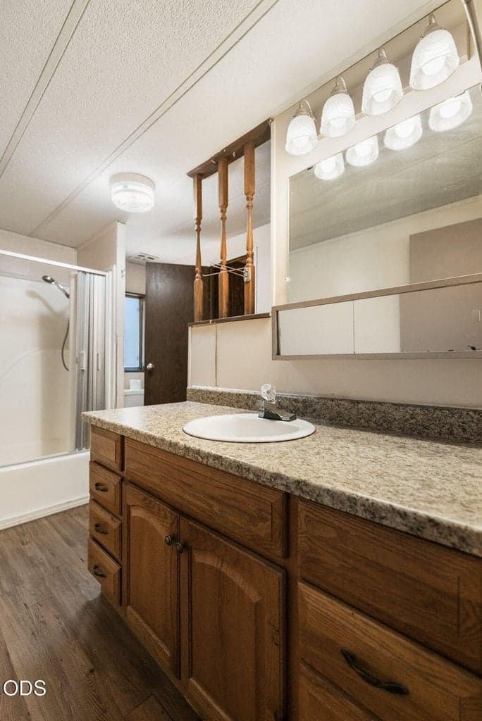 Photo of 61111 Chuckanut Drive 19 of 27