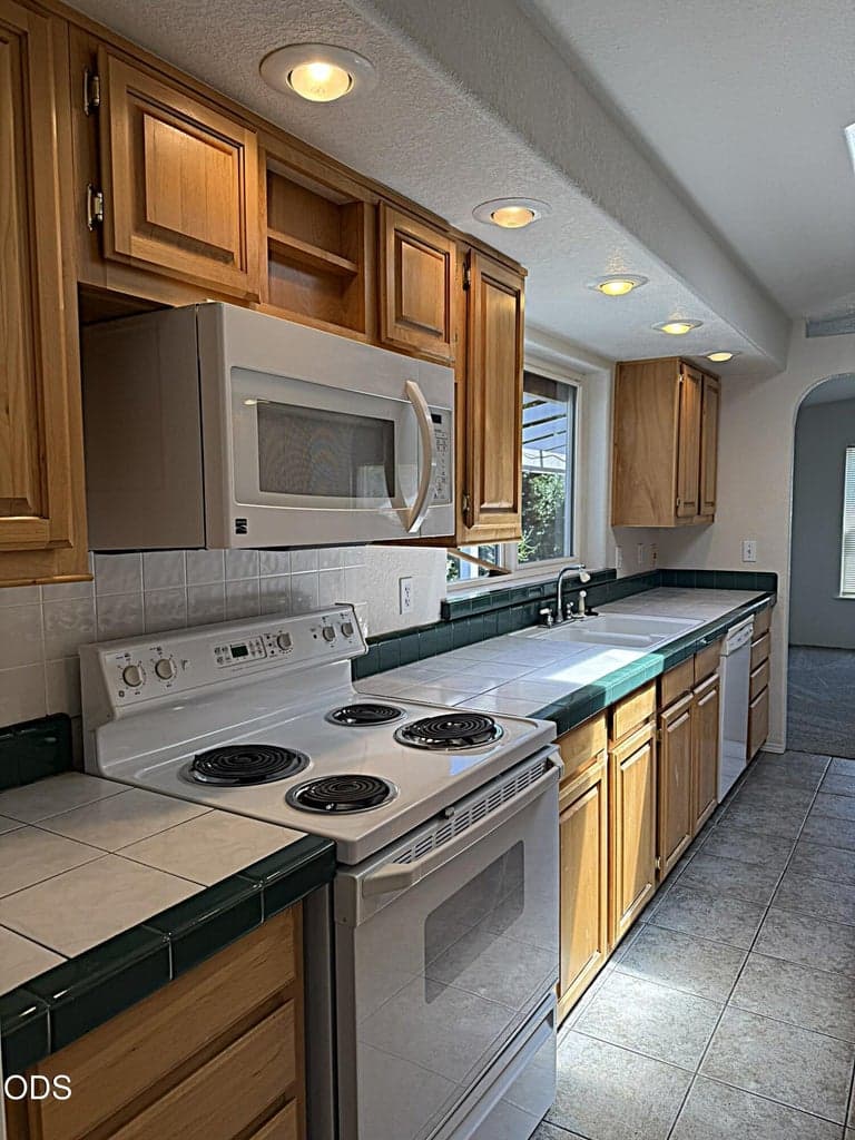 Photo of 140 Wendling 5 of 30