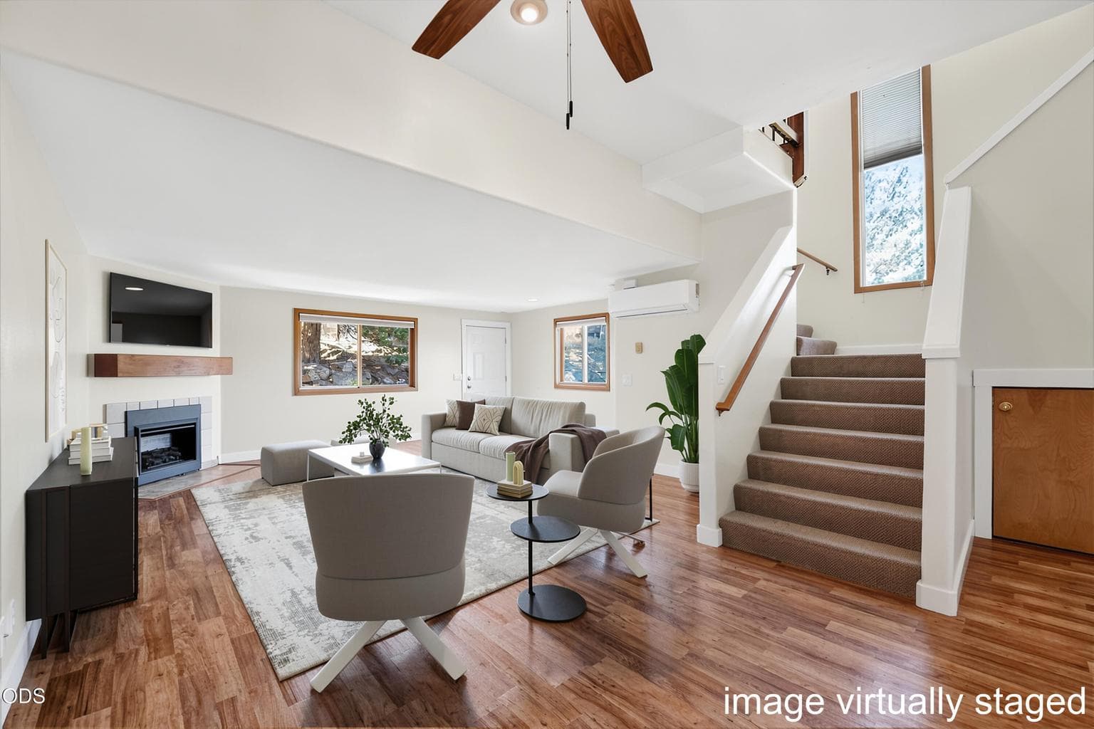 Photo of 1050 Butler Market Road 4 of 40