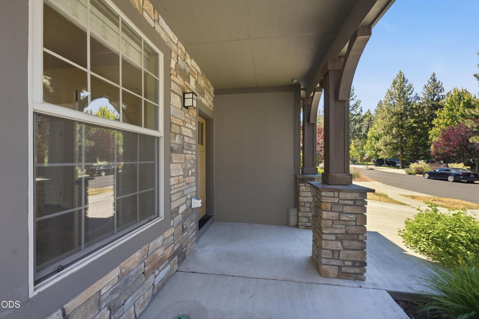 Font Porch