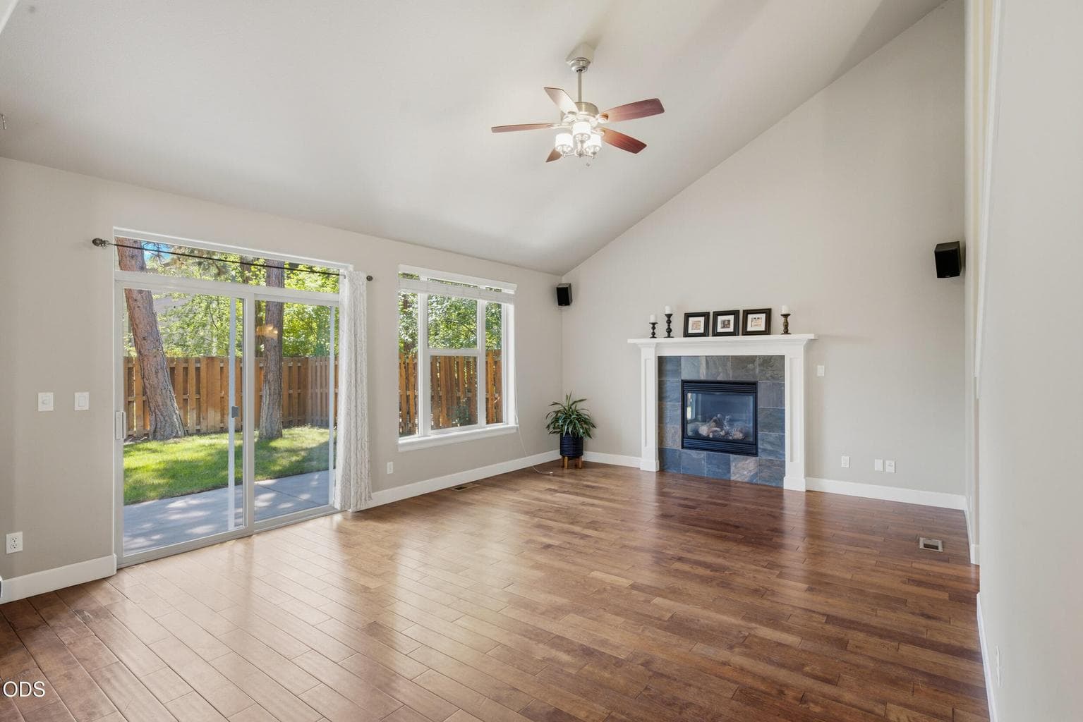 Photo of 19757 Clarion Avenue 12 of 25