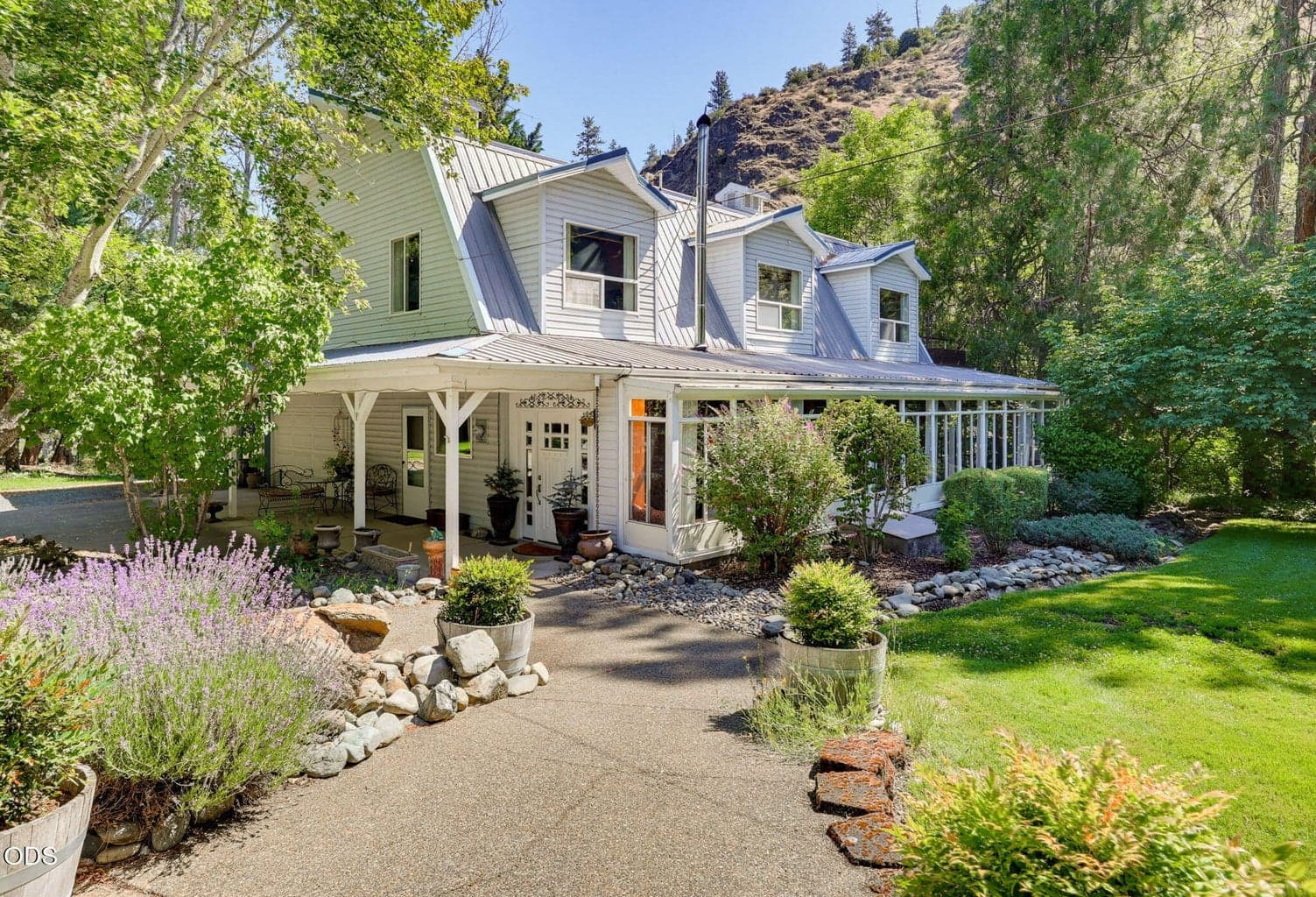 Photo of 7935 Upper Applegate 2 of 102
