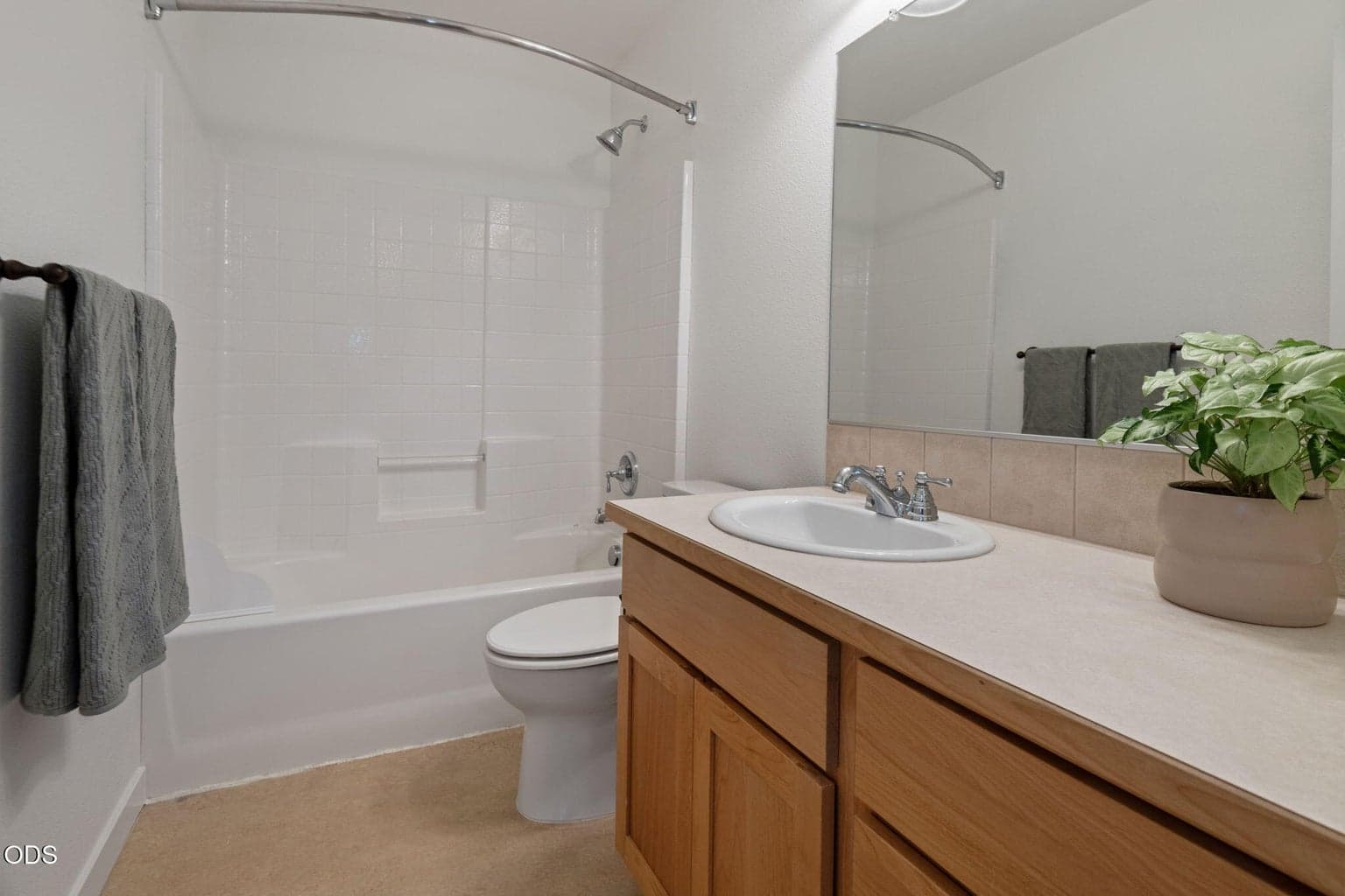 Photo of 21286 NE Beall Drive 25 of 30