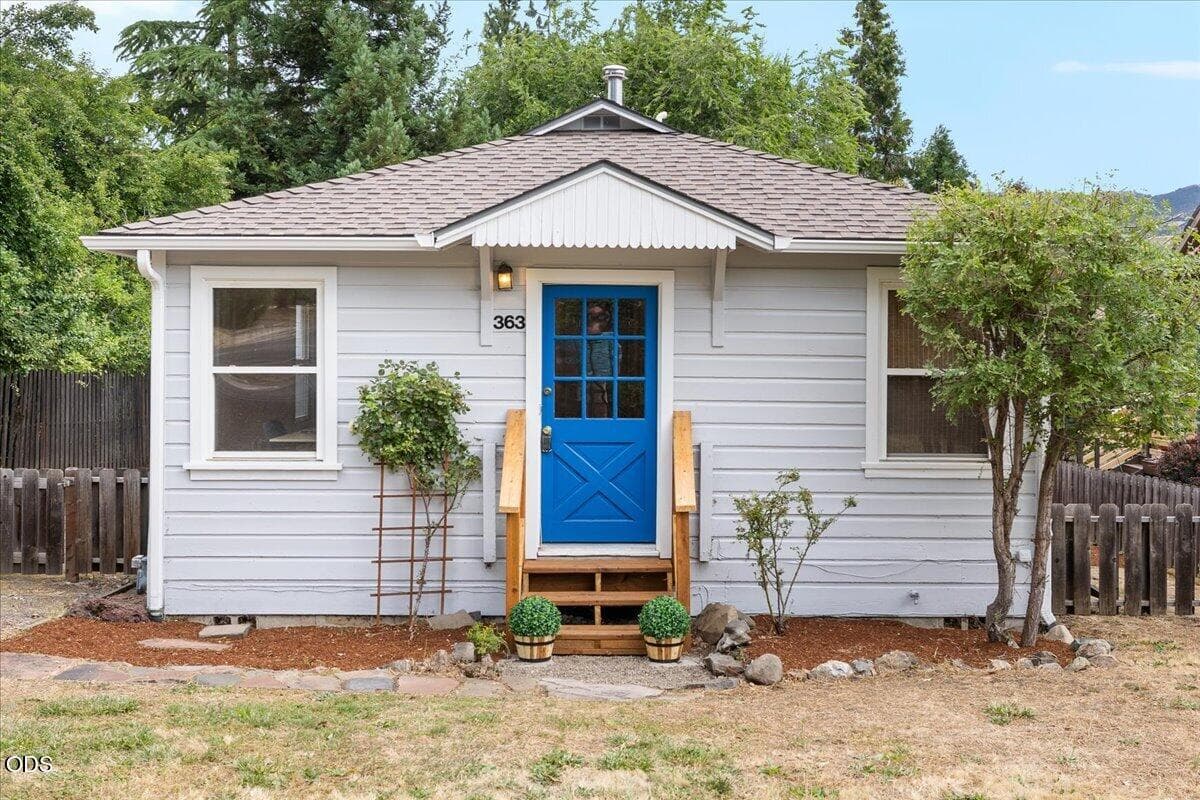 Photo of 363 Hersey Street 1 of 19