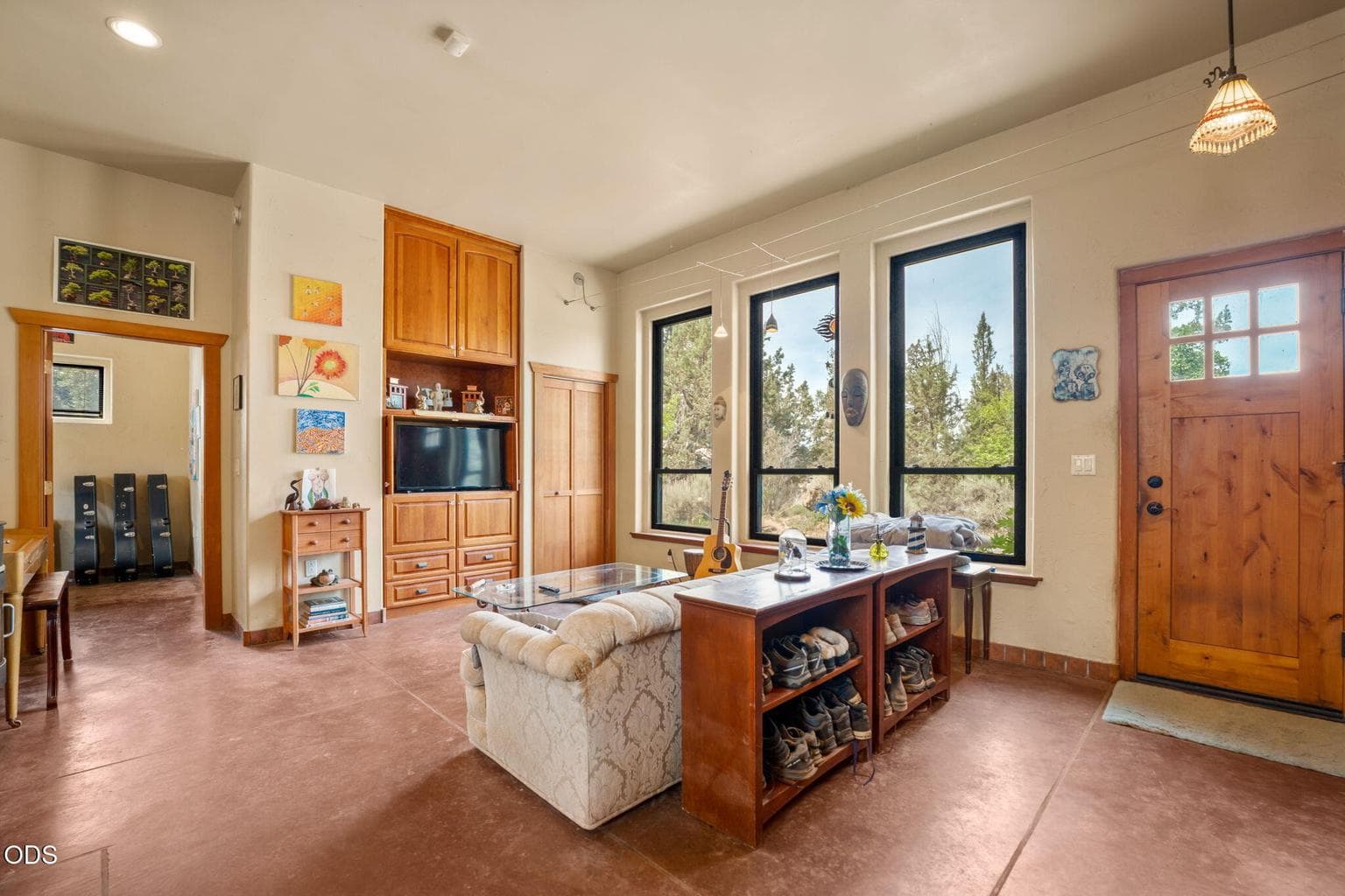 Photo of 22945 Timland Lane 9 of 47