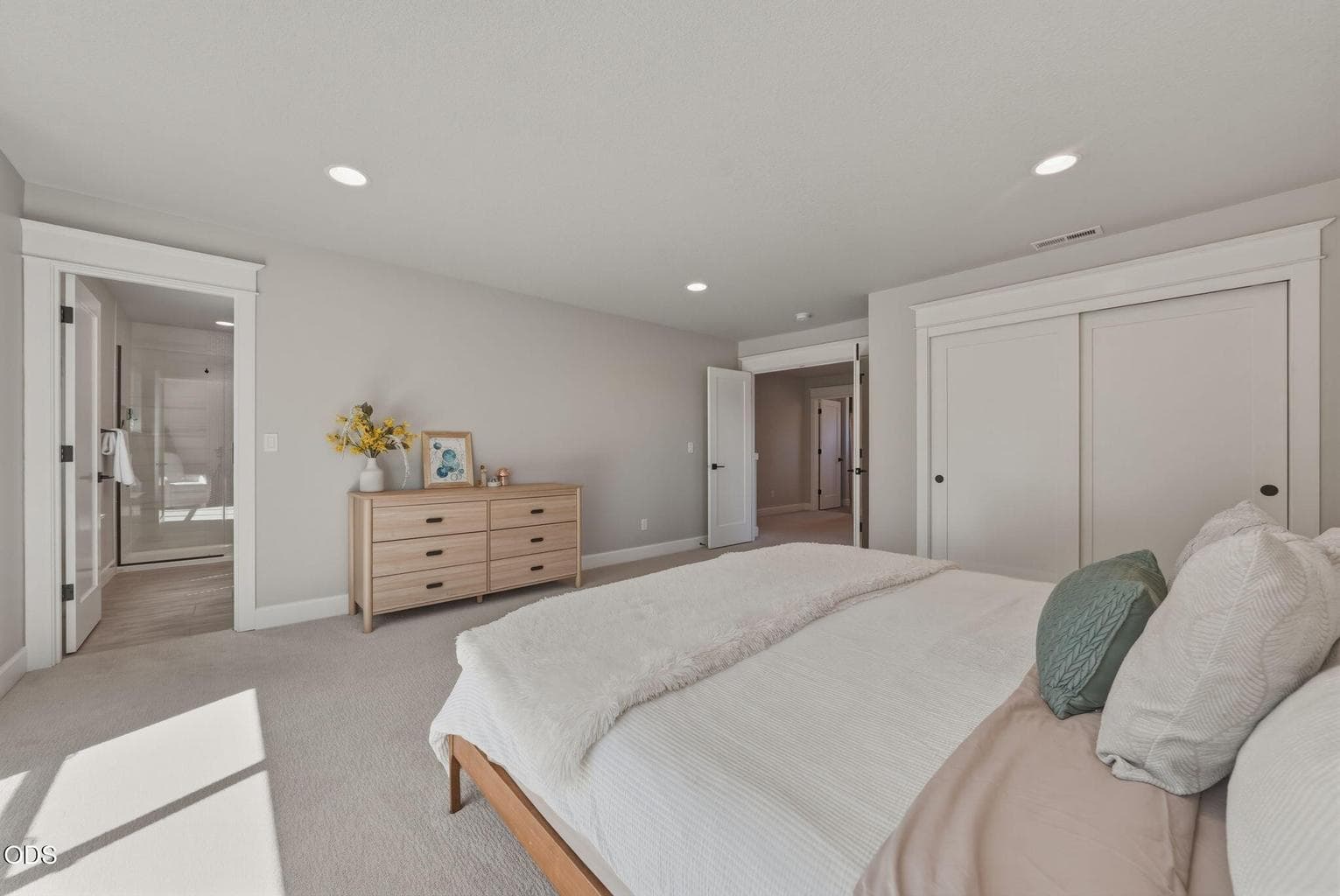 Photo of 61003 SE Crane Peak Court 21 of 43