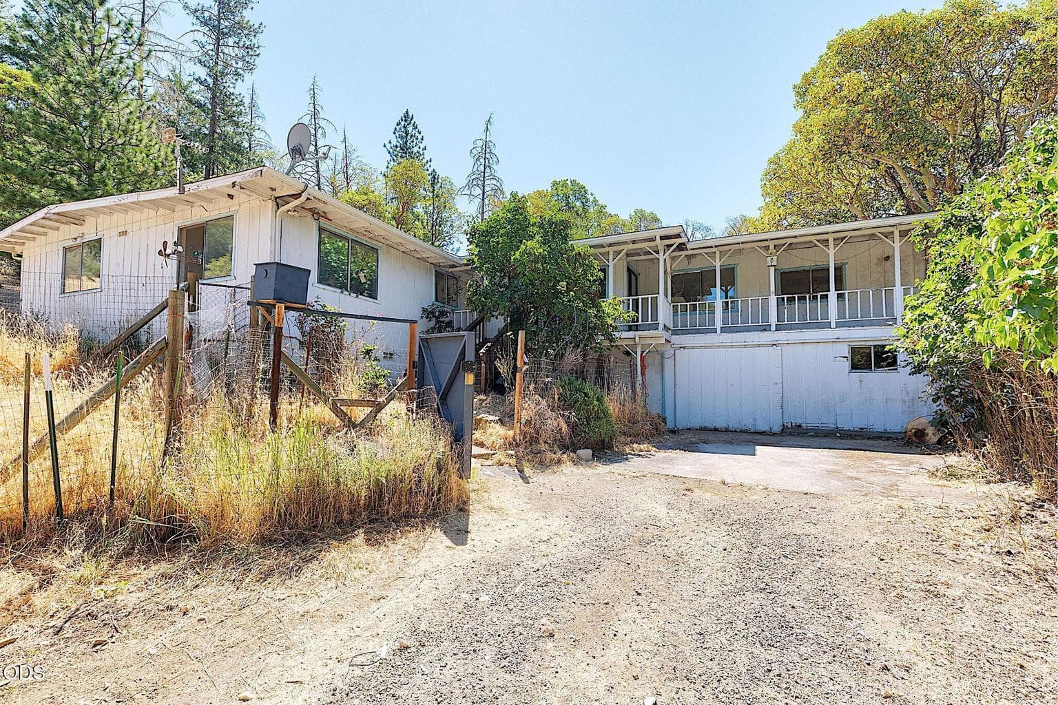 Photo of 705 Murphy Gulch 1 of 73