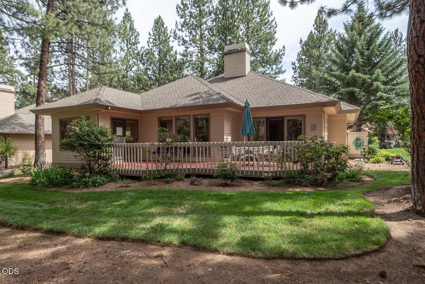 Photo of 60894 Willow Creek 3 of 36
