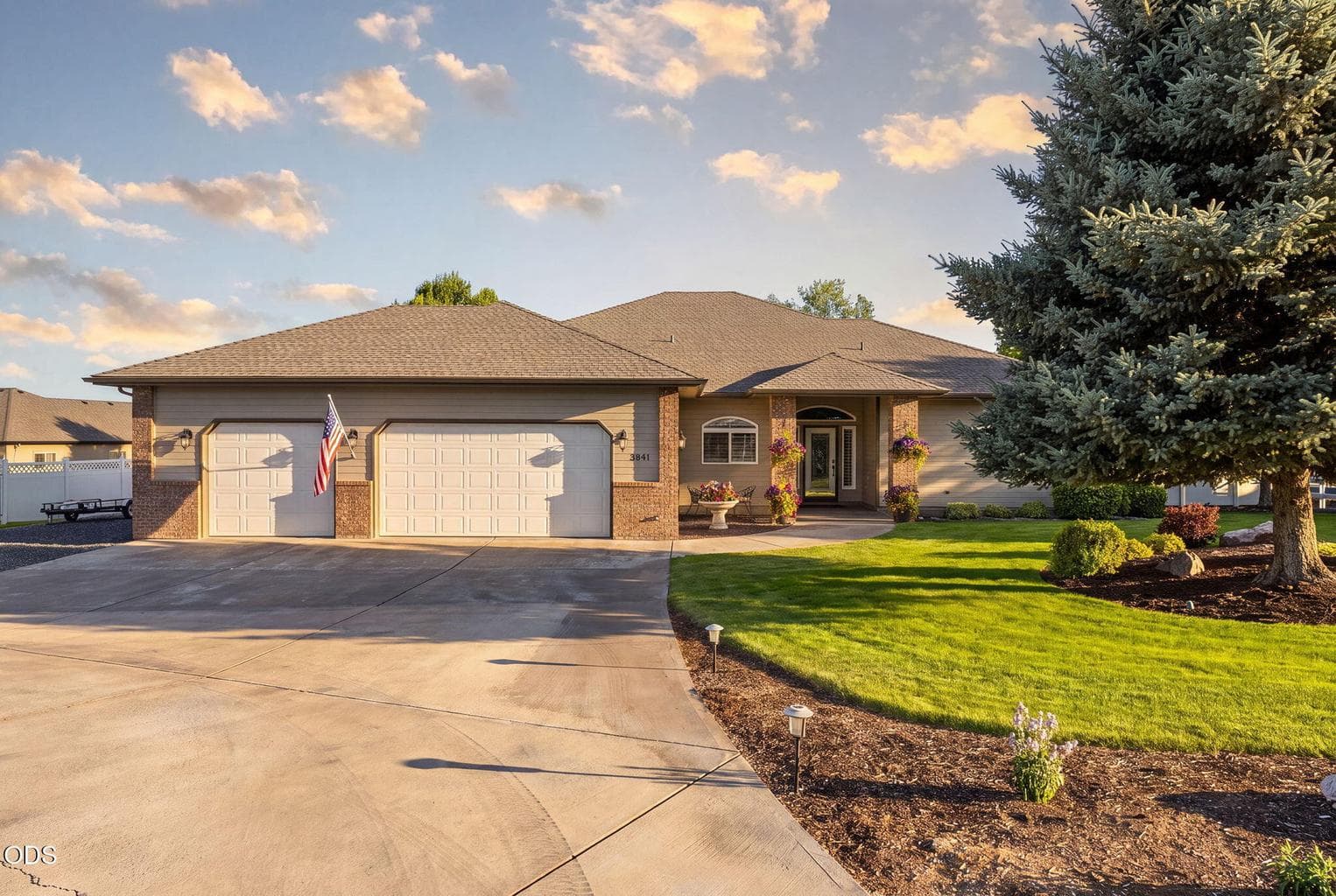 3091 West Hills Loop