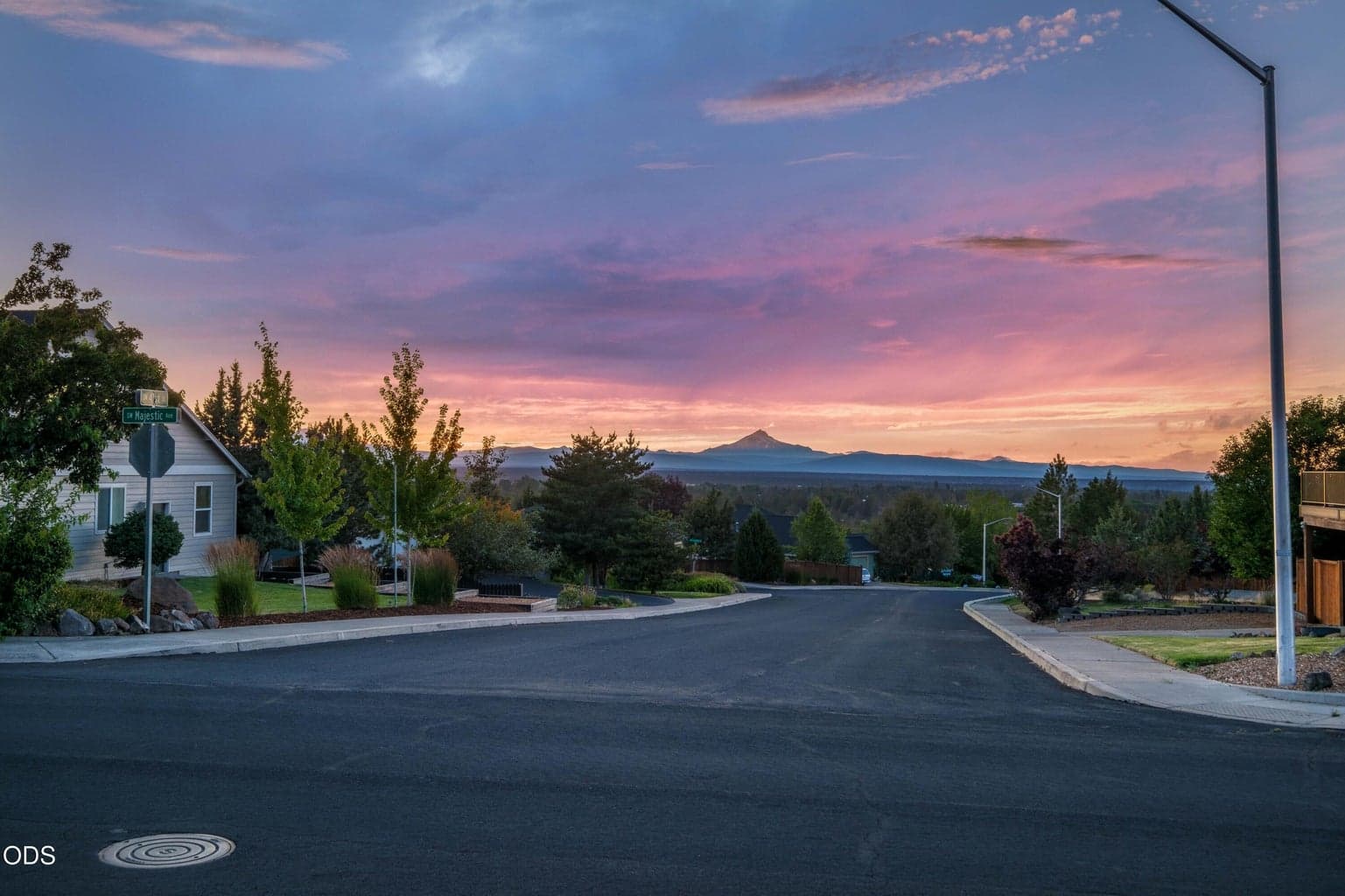 Photo of 4022 SW Majestic Avenue 47 of 52