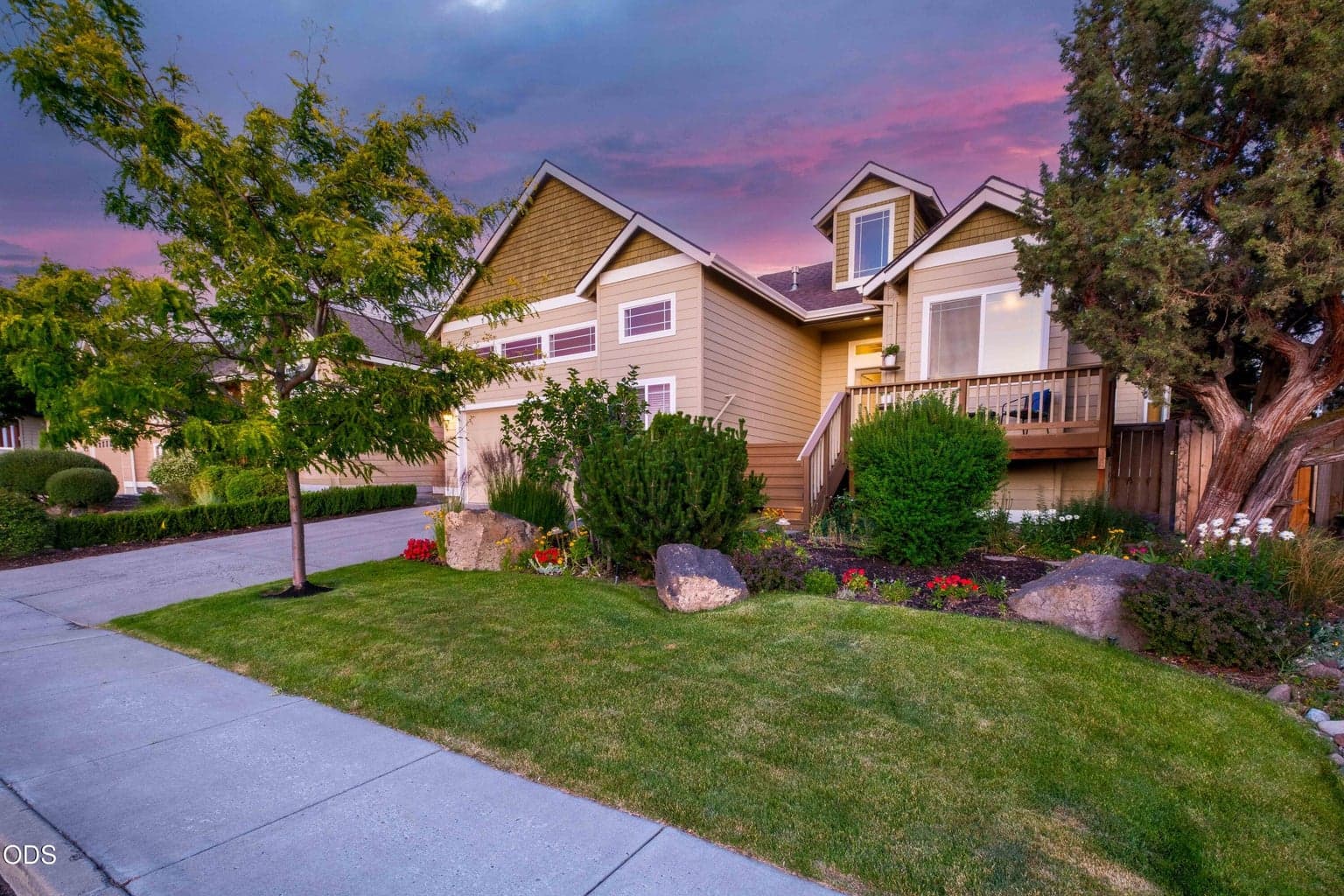 Photo of 4022 Majestic Avenue 2 of 52