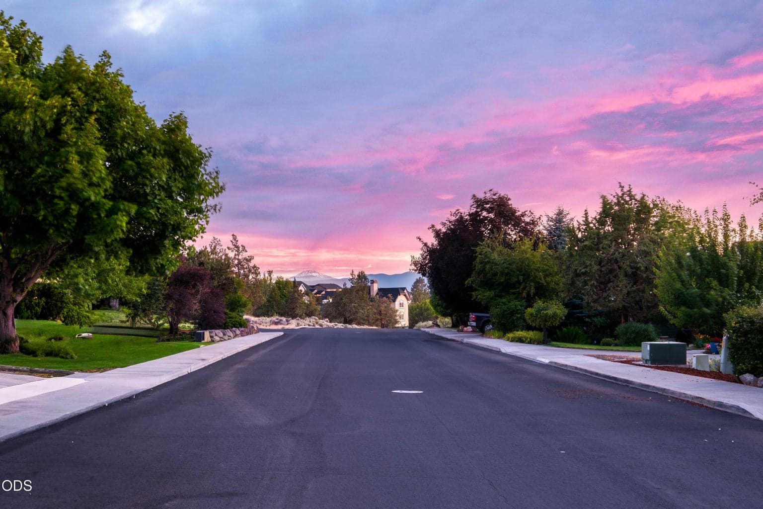 Photo of 4022 SW Majestic Avenue 48 of 52
