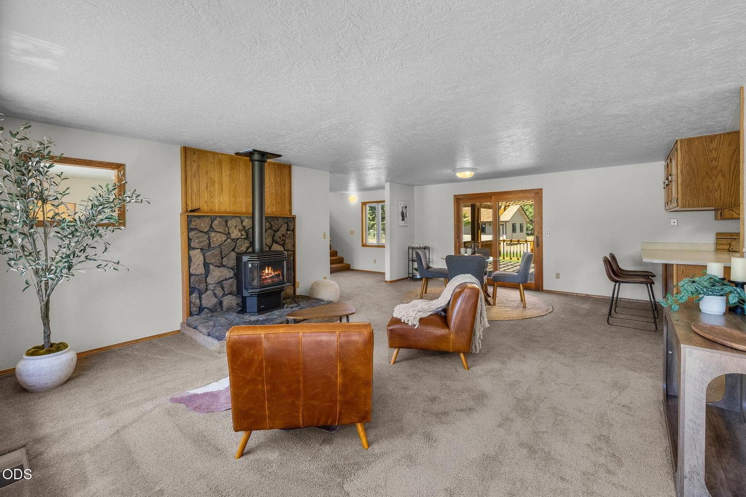 Photo of 19572 Apache Road 8 of 65