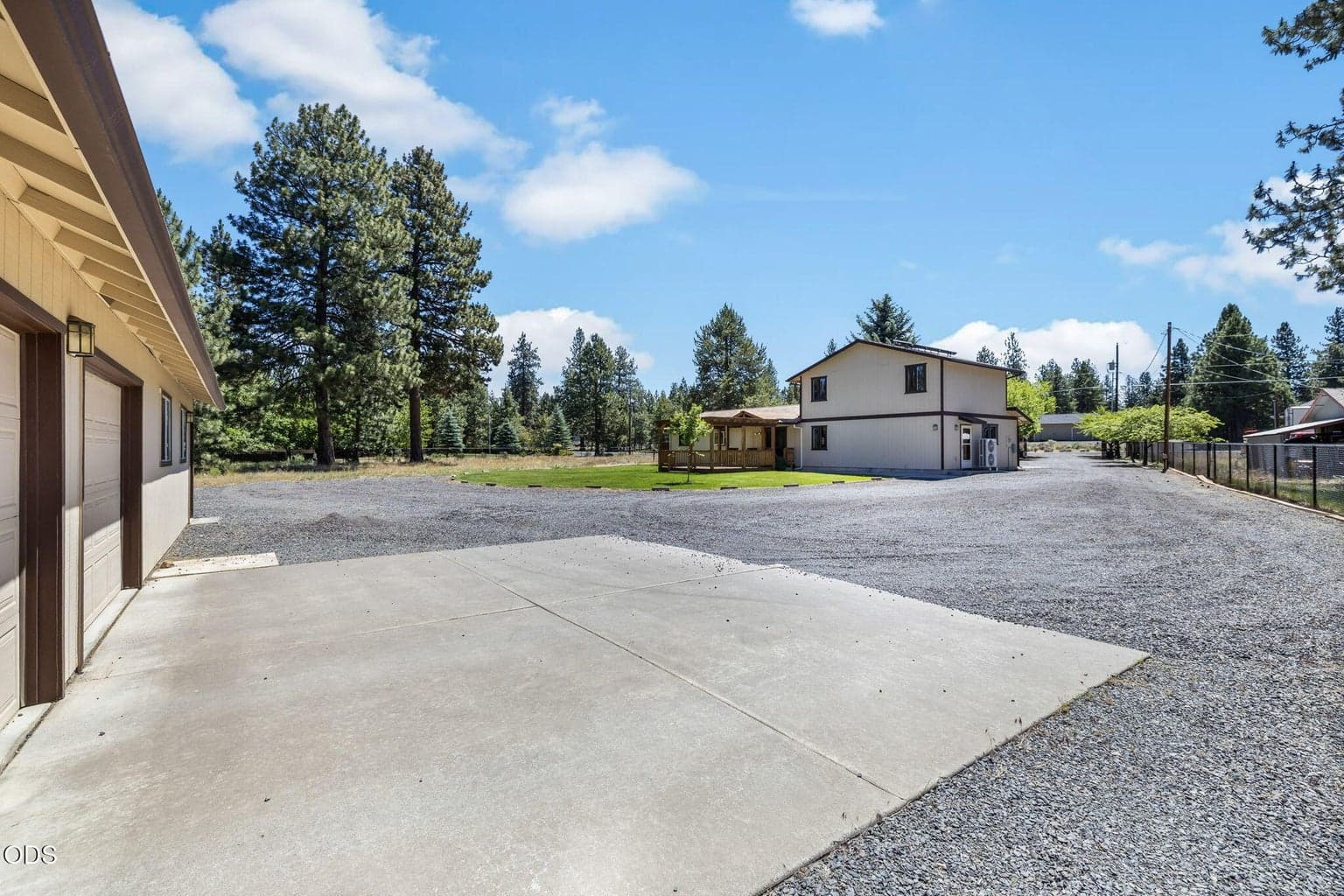 Photo of 19572 Apache Road 52 of 65