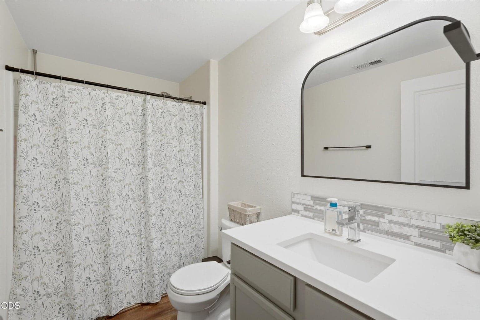 Photo of 222 SW 33rd Drive 17 of 25