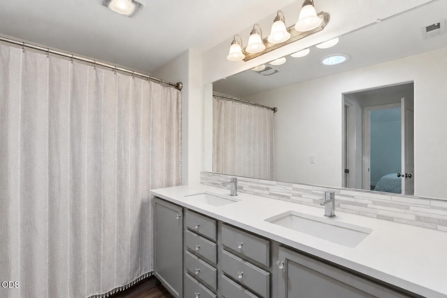 Photo of 222 SW 33rd Drive 14 of 25