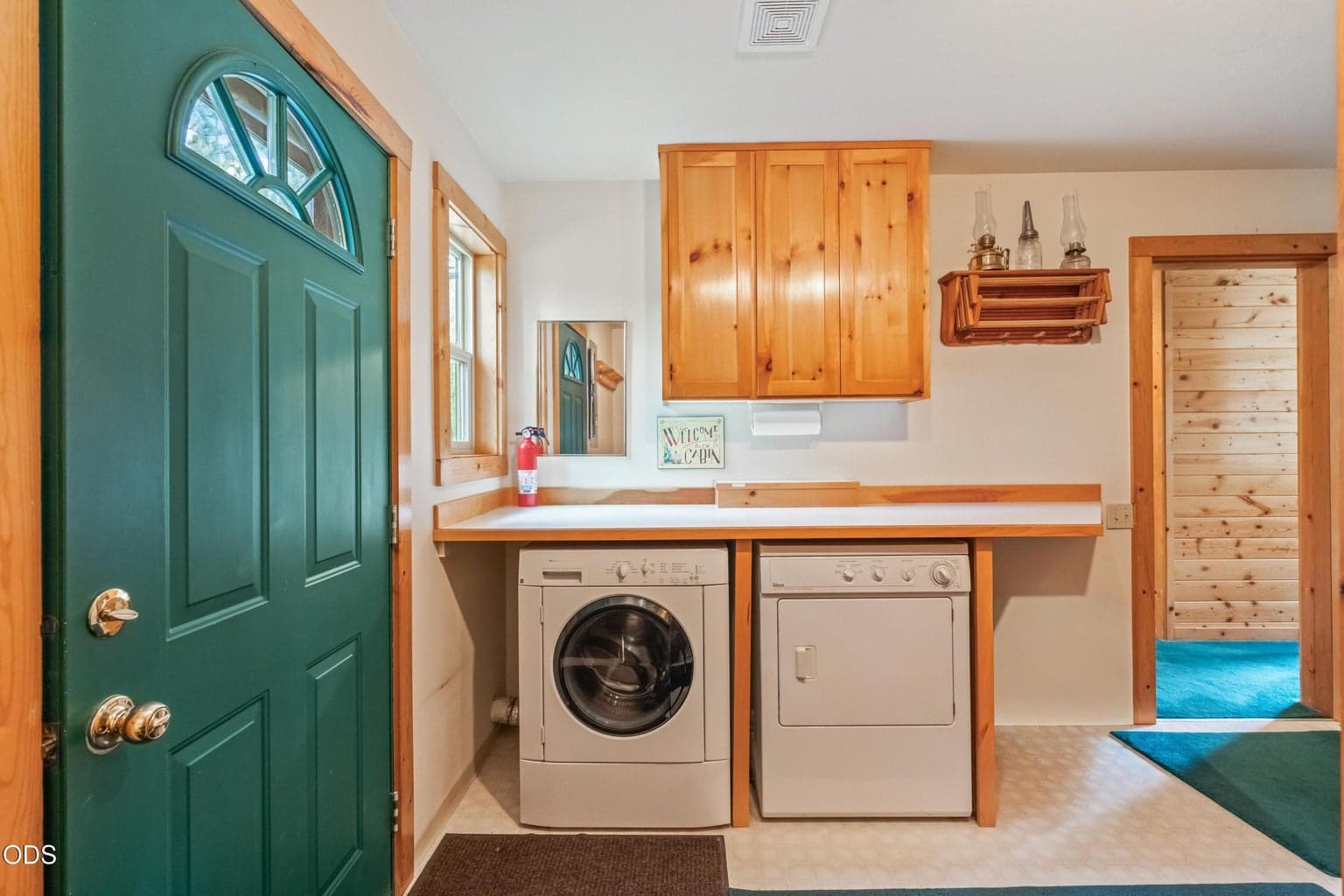 Laundry/Mudroom