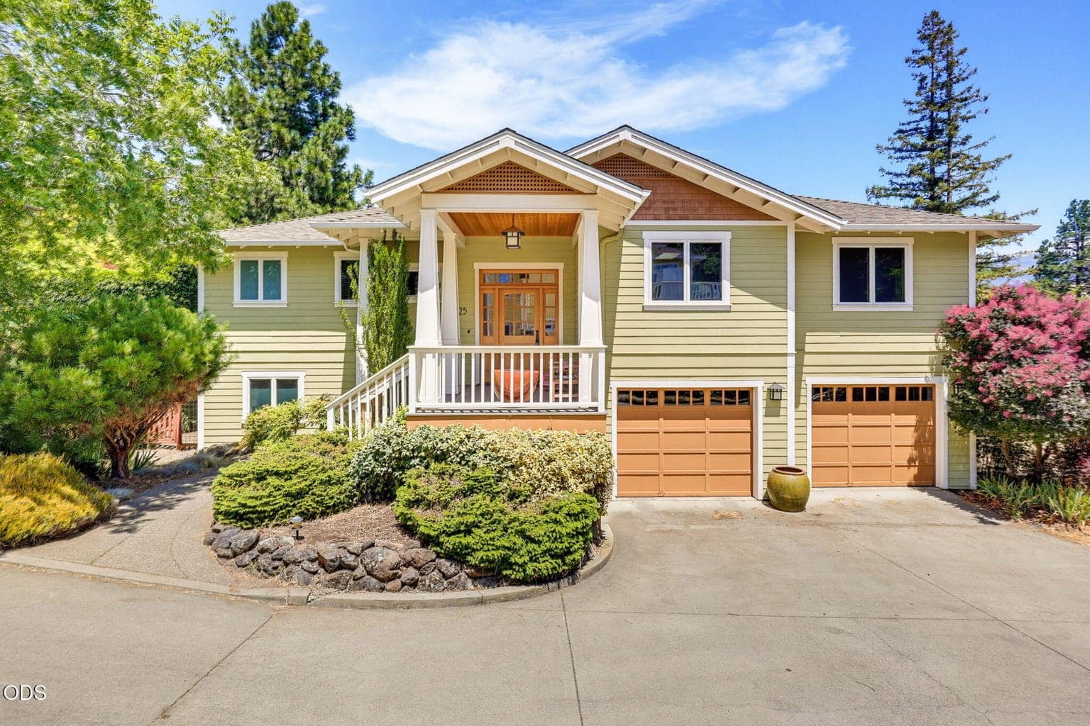 425 Merrill Circle