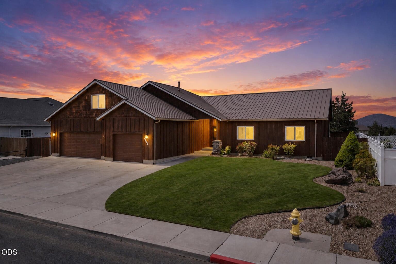 3099 Cascade Vista
