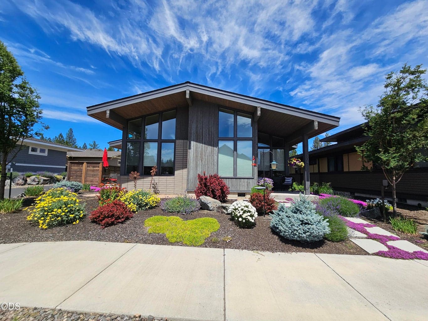 Photo of 304 Clearpine 2 of 20