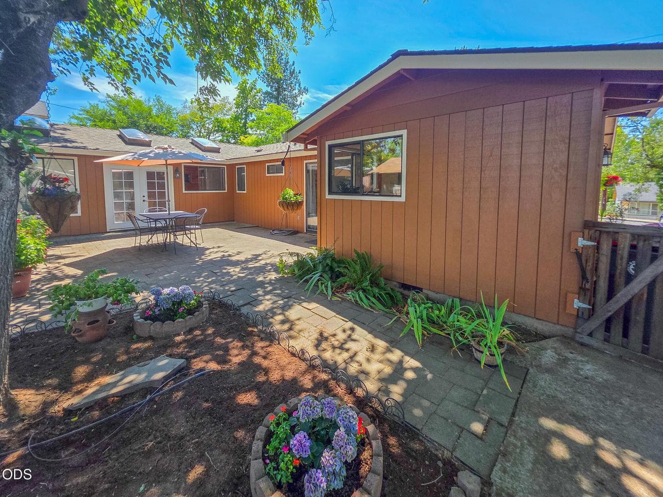 Photo of 3015 Lone Pine 4 of 34