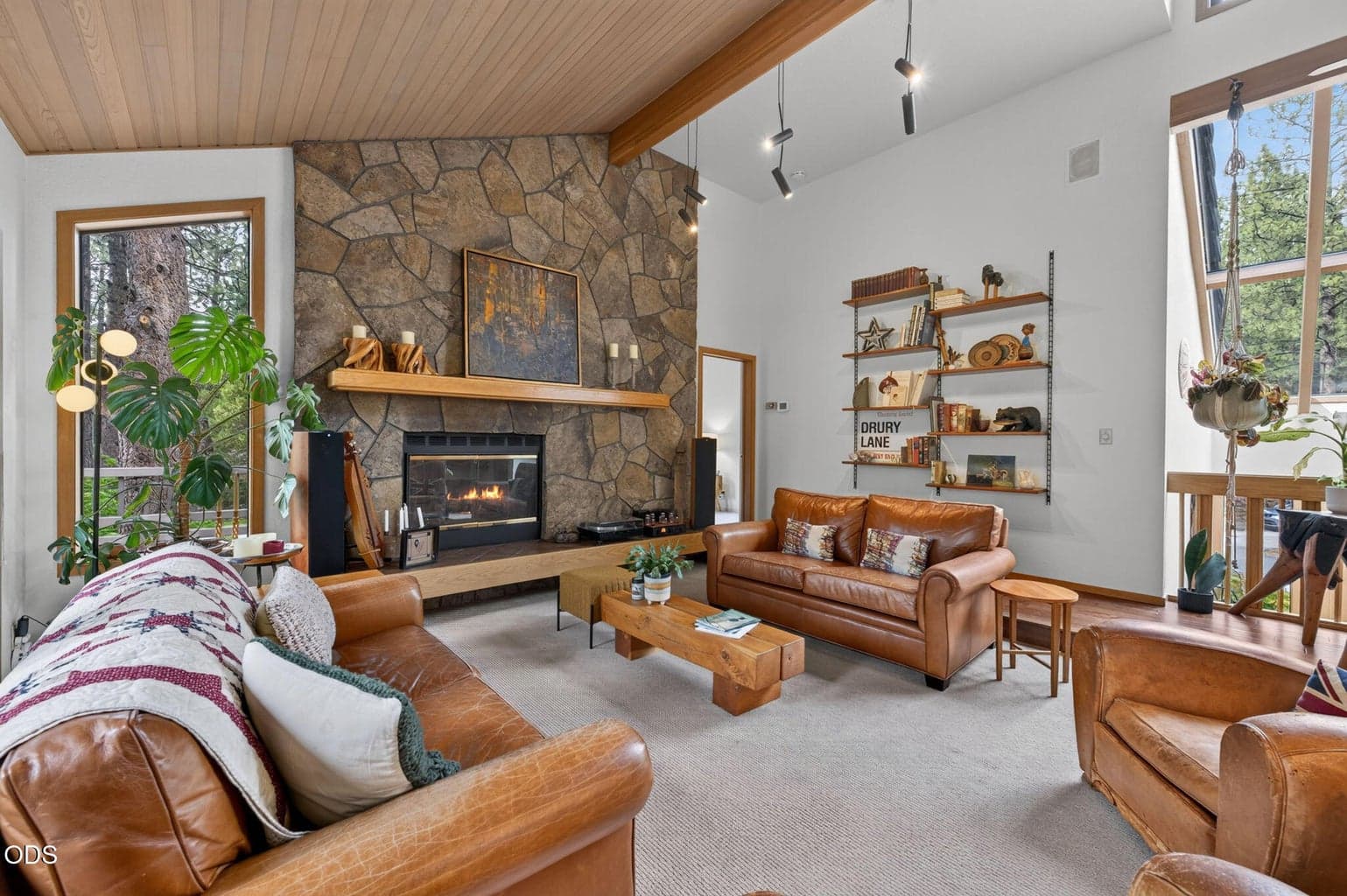 Photo of 20369 Big Bear Court 9 of 82