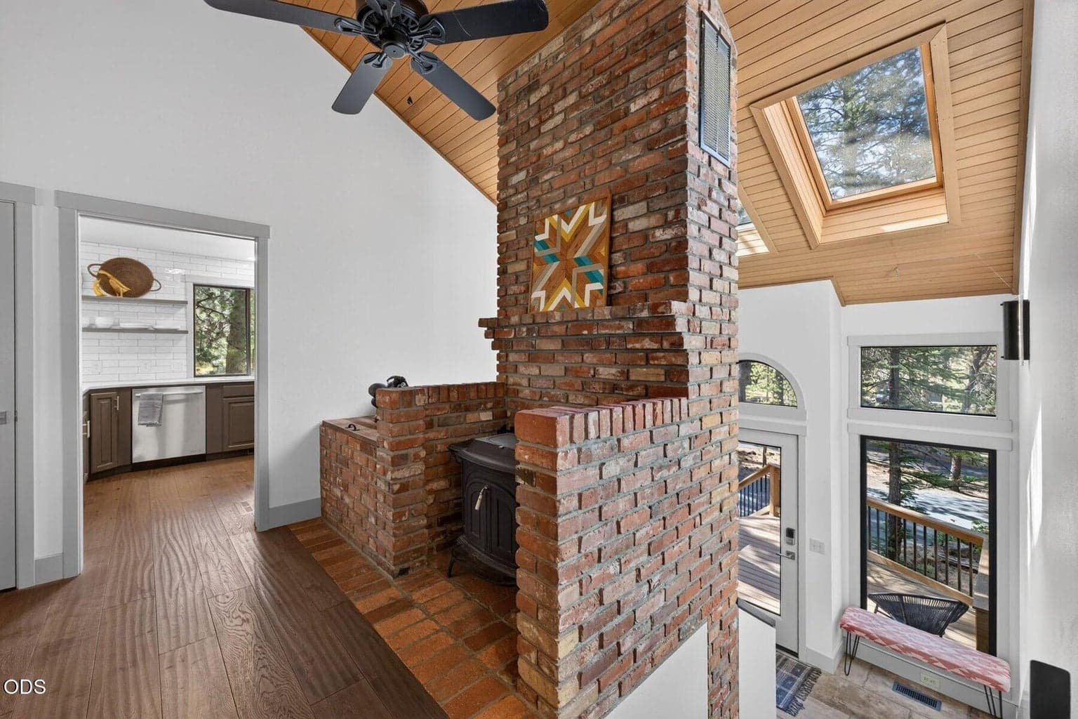 Photo of 17907 Lofty Lane 16 of 66
