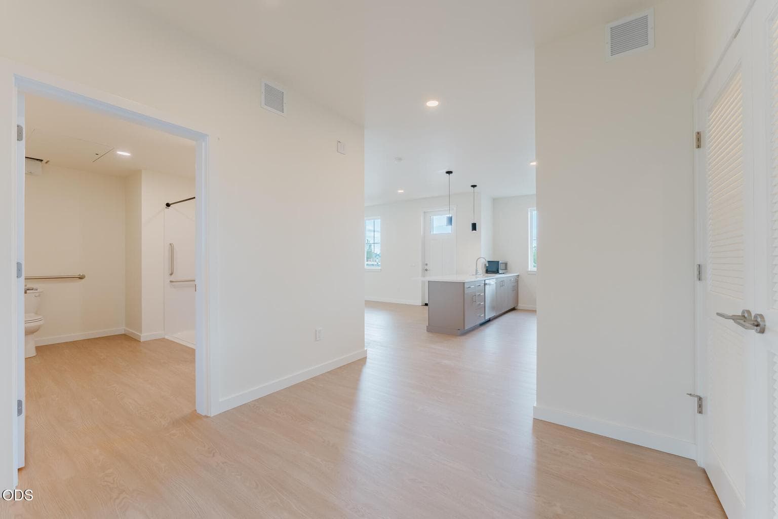 Photo of 155 NW 17th Street 16 of 21