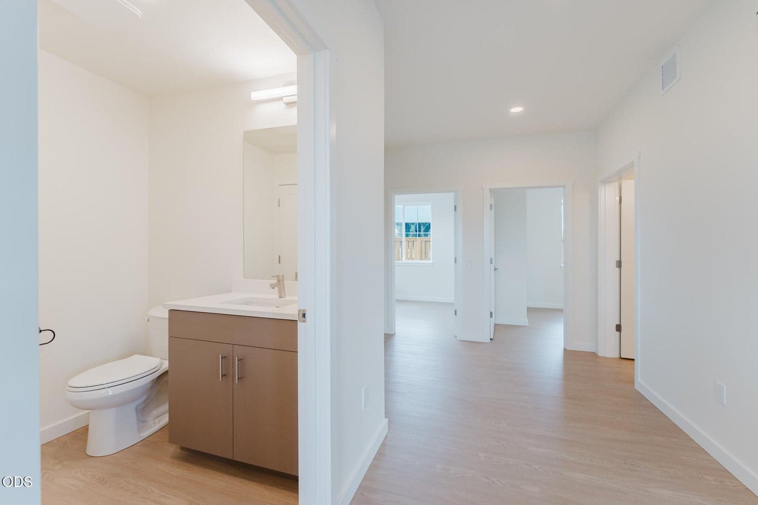 Photo of 155 NW 17th Street 8 of 21